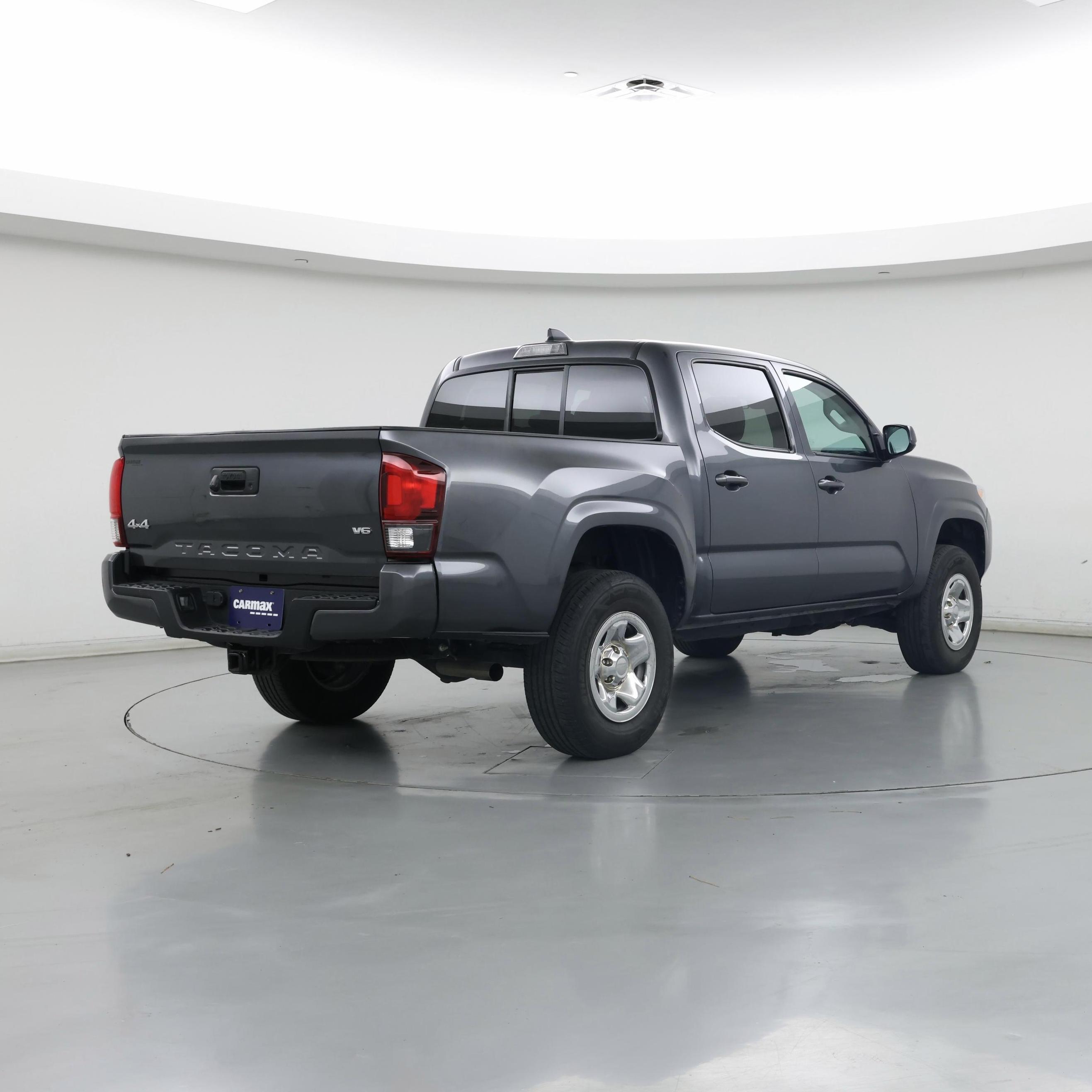 Thumbnail: 2022 Toyota Tacoma - 8