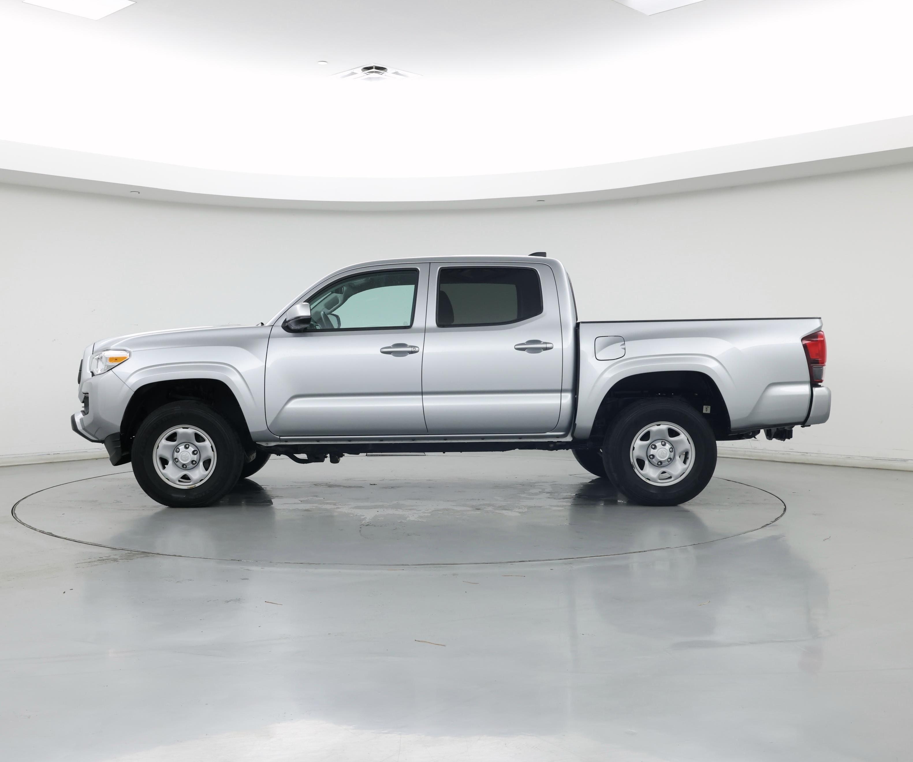 Thumbnail: 2023 Toyota Tacoma - 3