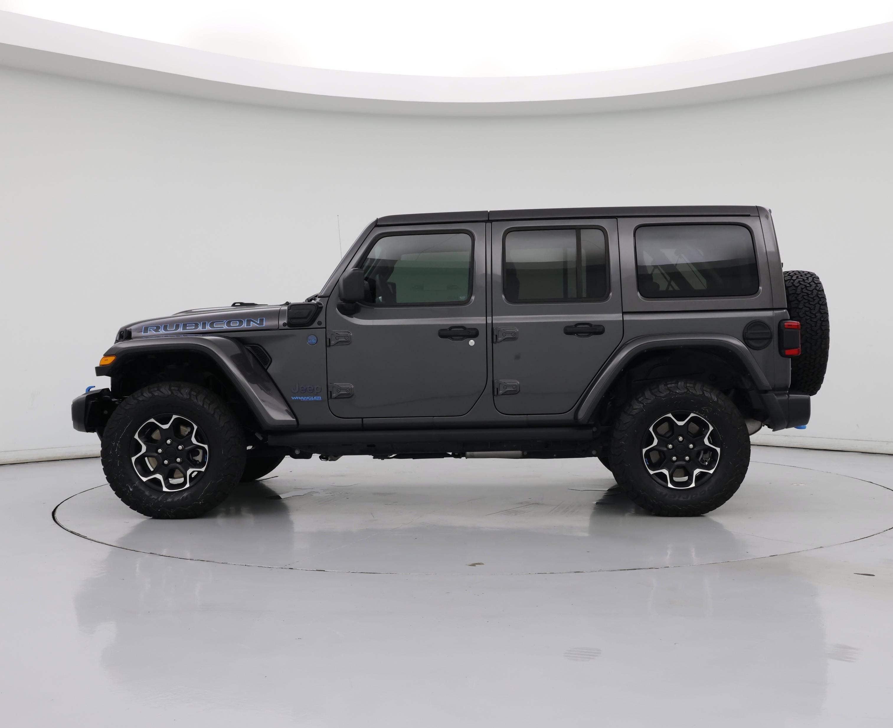 Thumbnail: 2022 Jeep Wrangler - 3