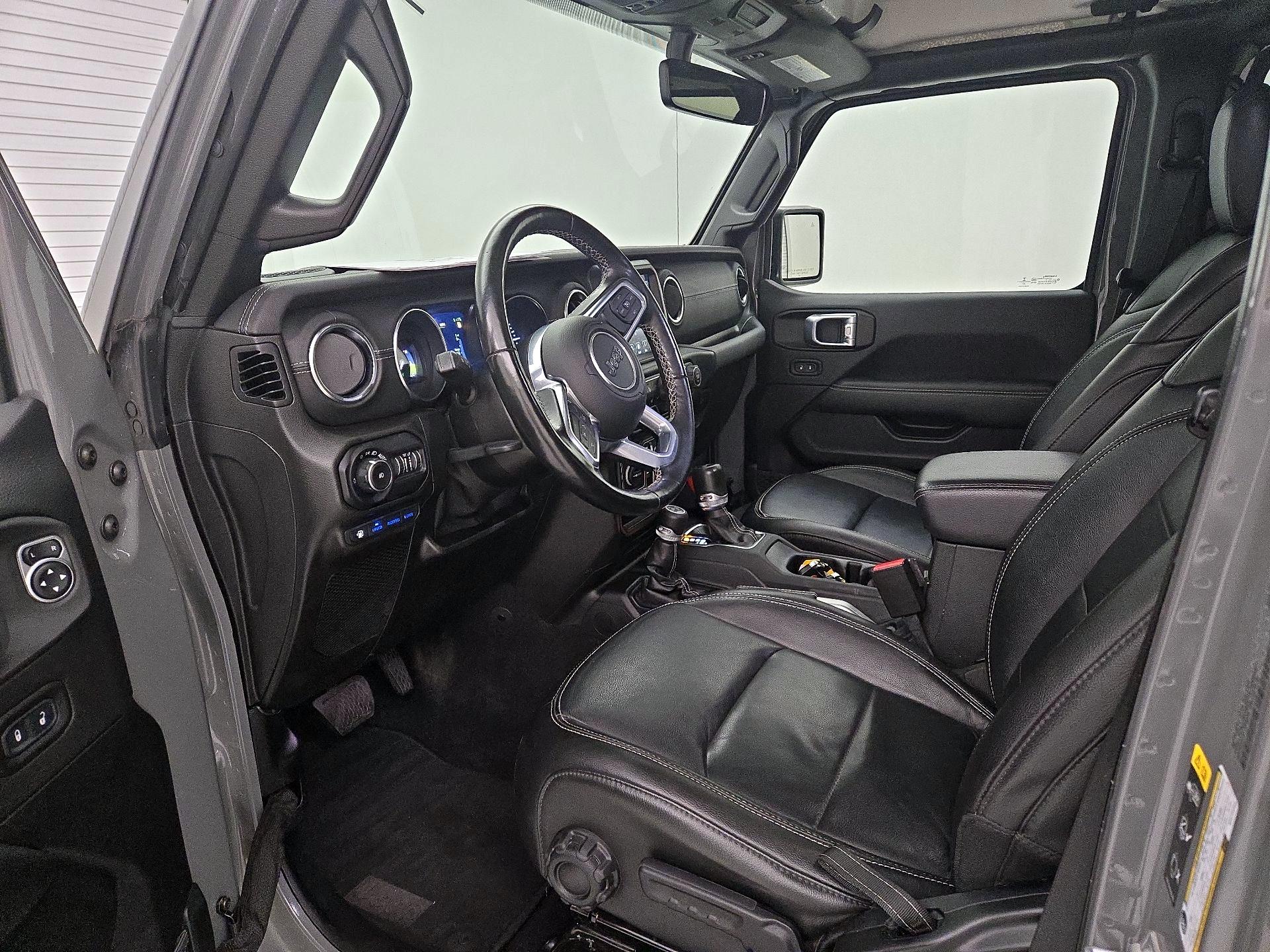 Thumbnail: 2021 Jeep Wrangler - 11