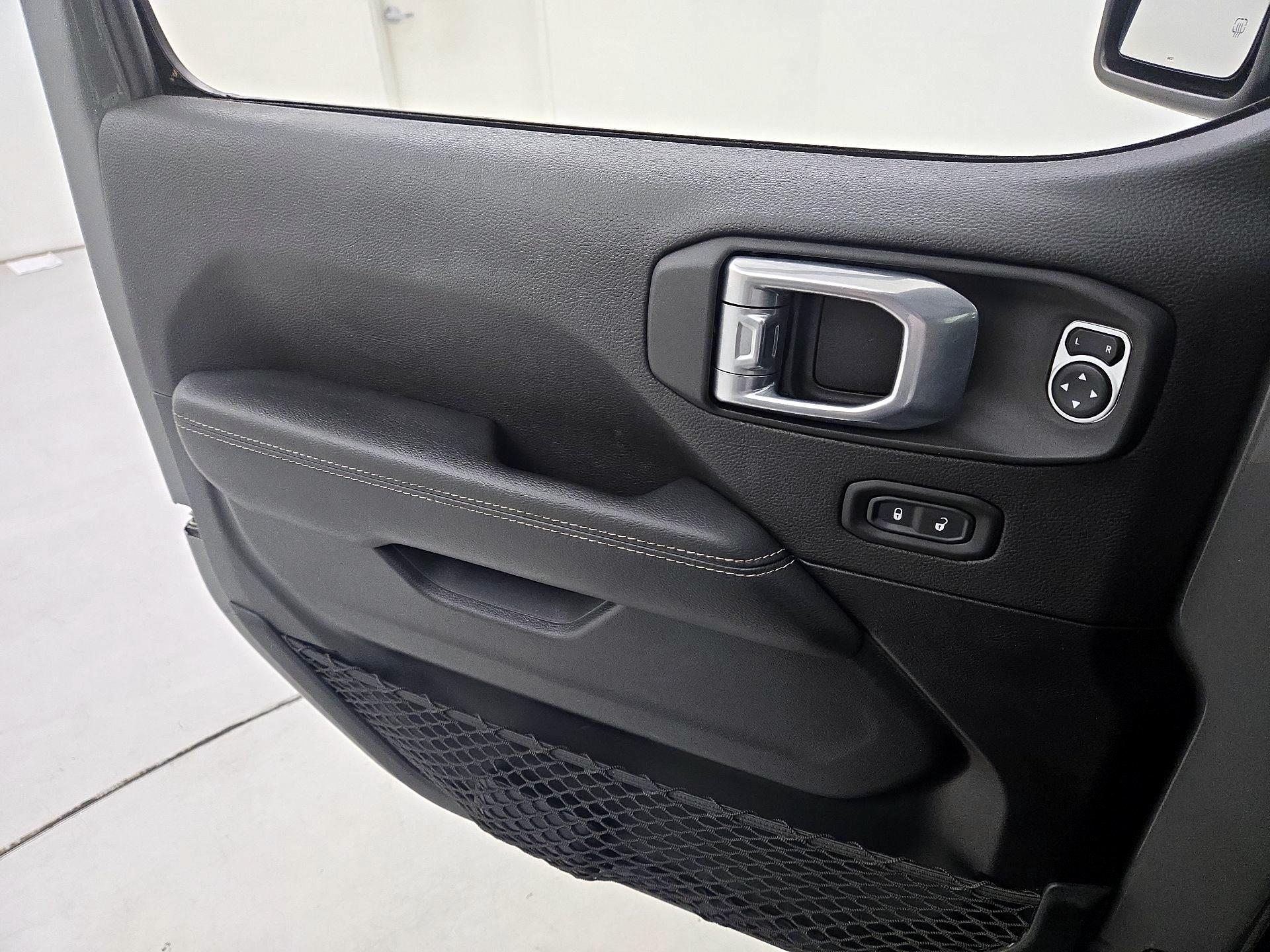 Thumbnail: 2021 Jeep Wrangler - 12