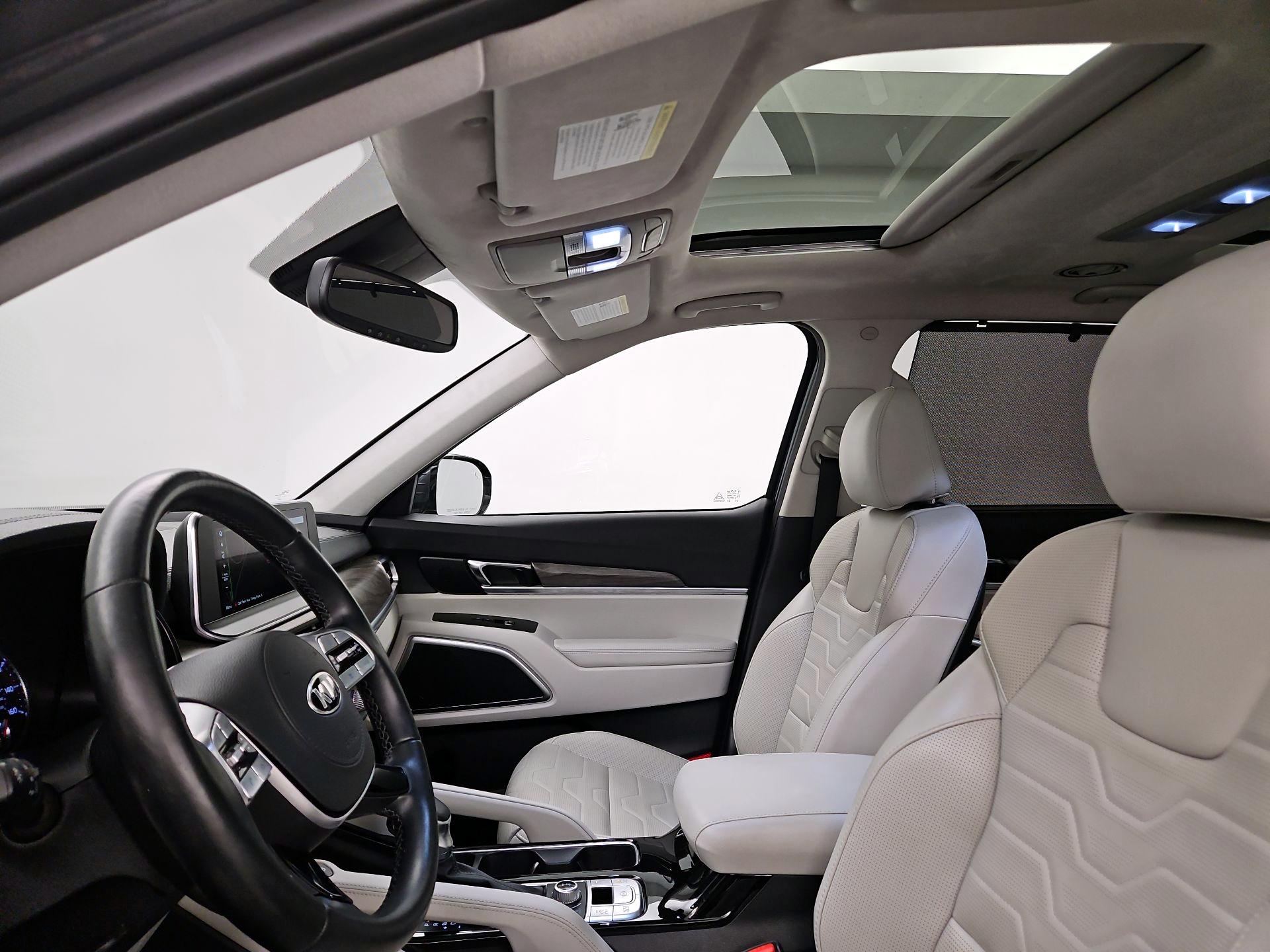 Thumbnail: 2020 Kia Telluride - 20