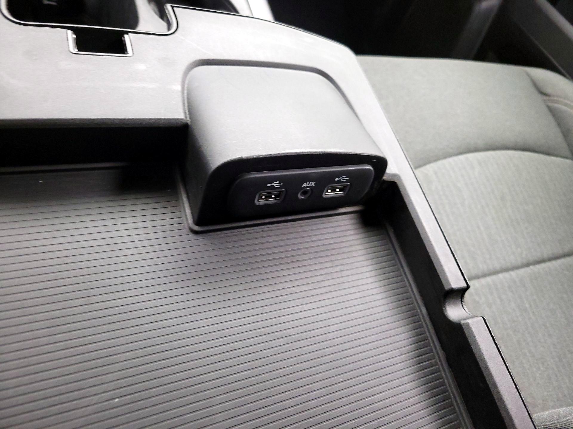 Thumbnail: 2021 RAM 1500 Classic - 19