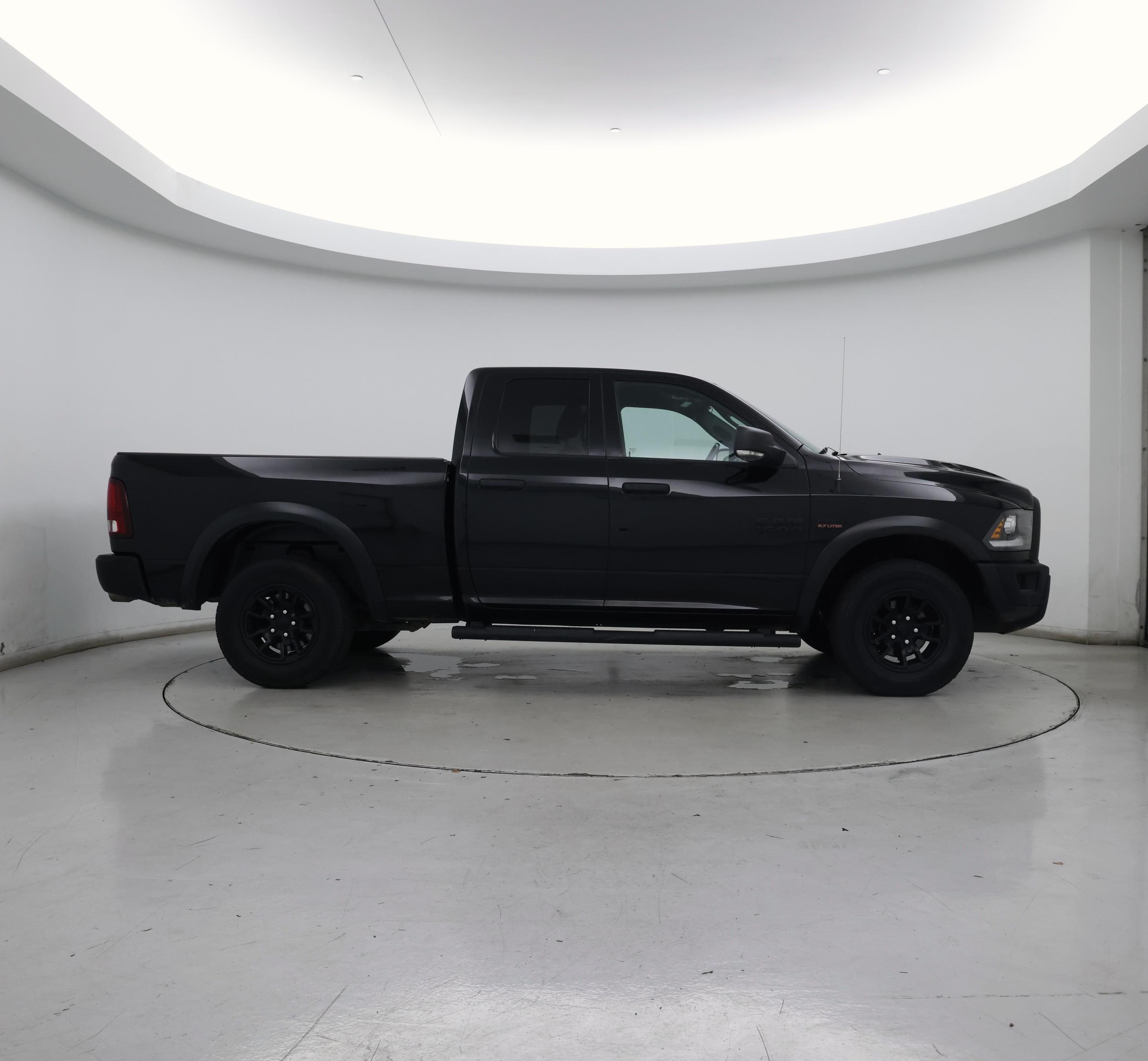 Thumbnail: 2021 RAM 1500 Classic - 7