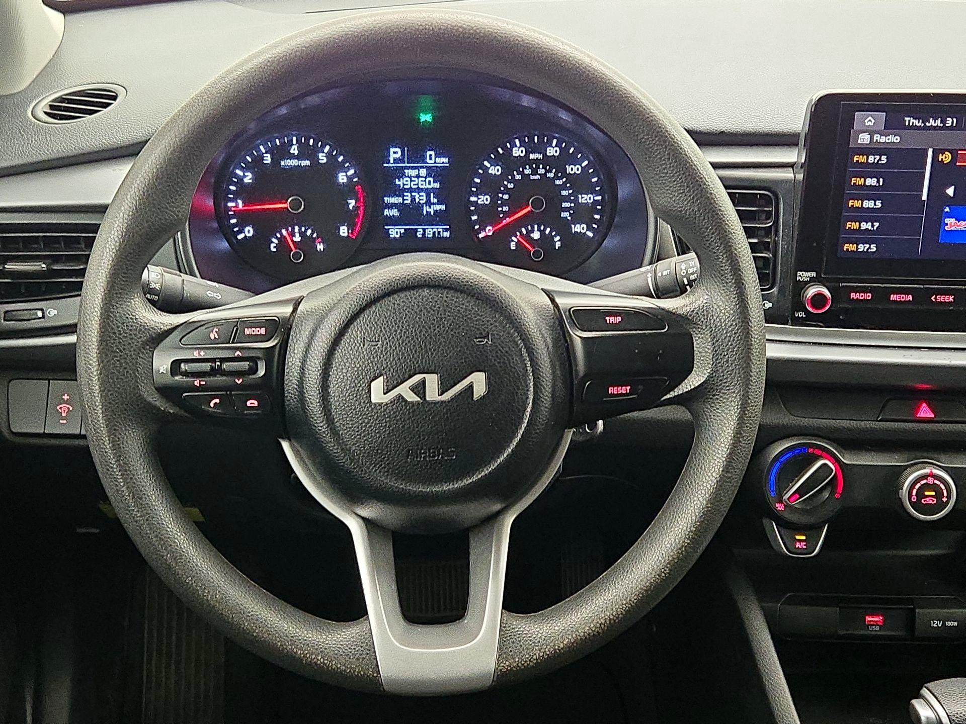Thumbnail: 2023 Kia Rio - 10