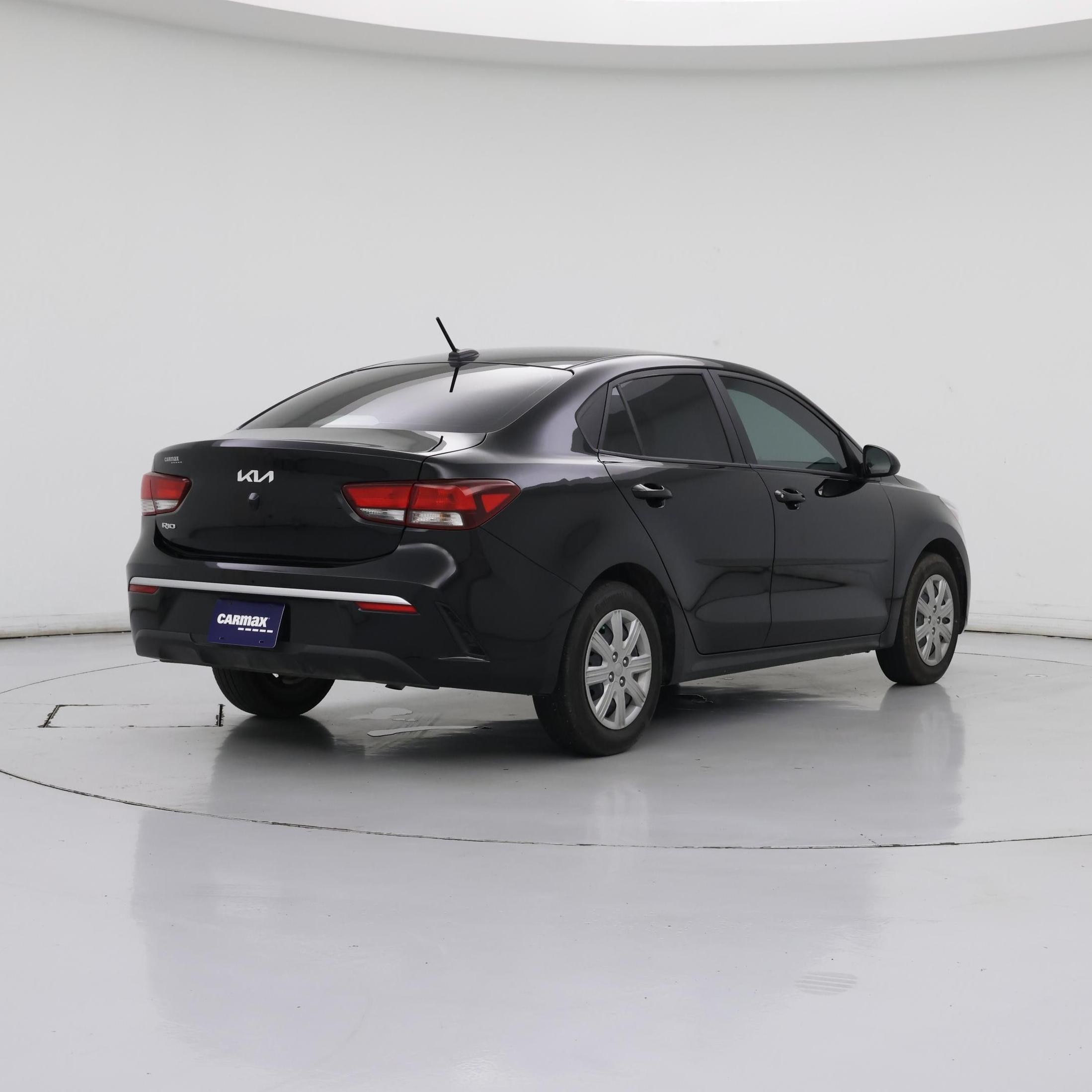 Thumbnail: 2023 Kia Rio - 8