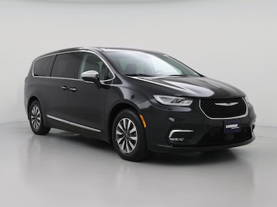 Black 2022 Chrysler Pacifica Hybrid Limited