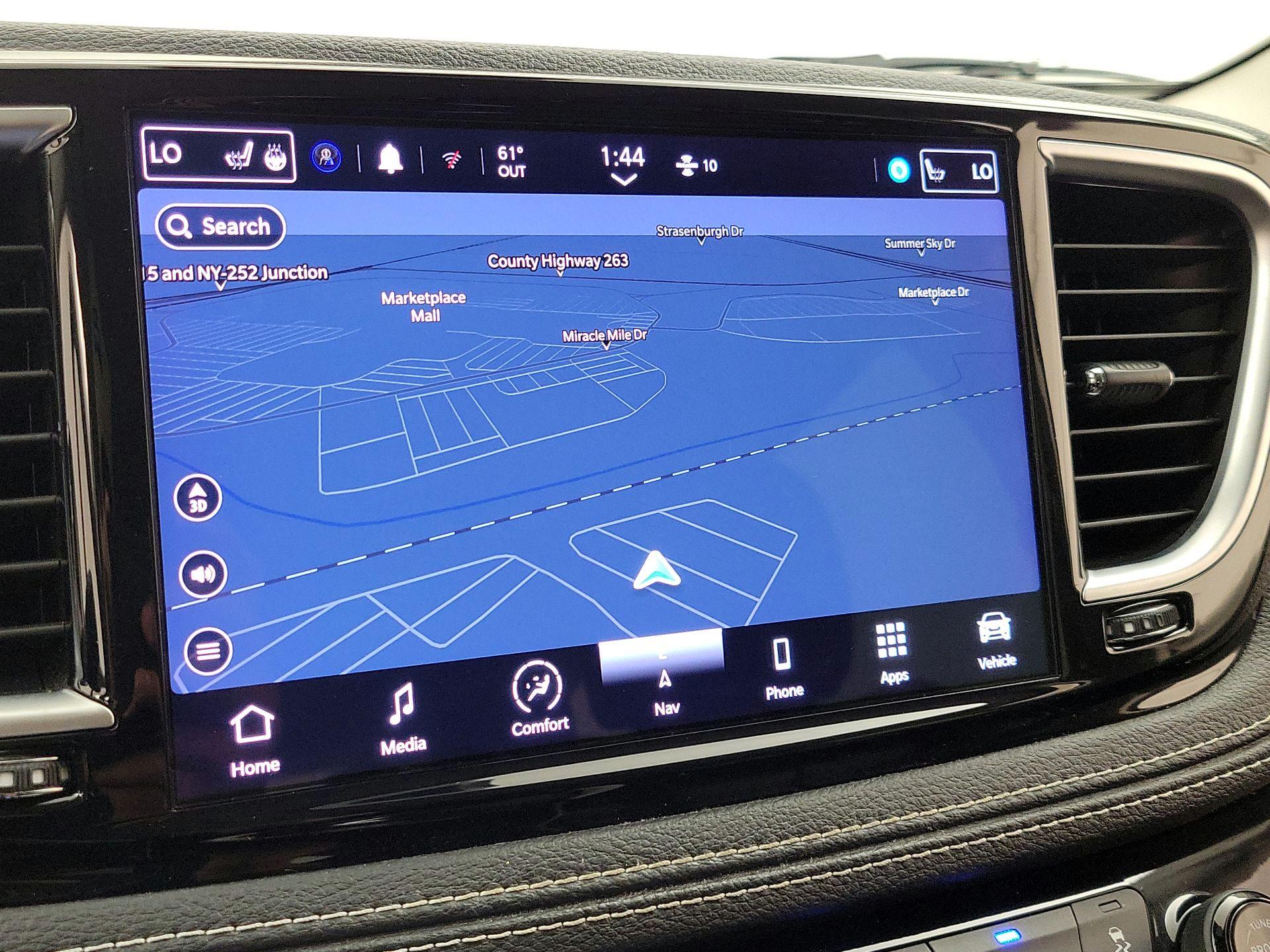 Thumbnail: 2022 Chrysler Pacifica - 14