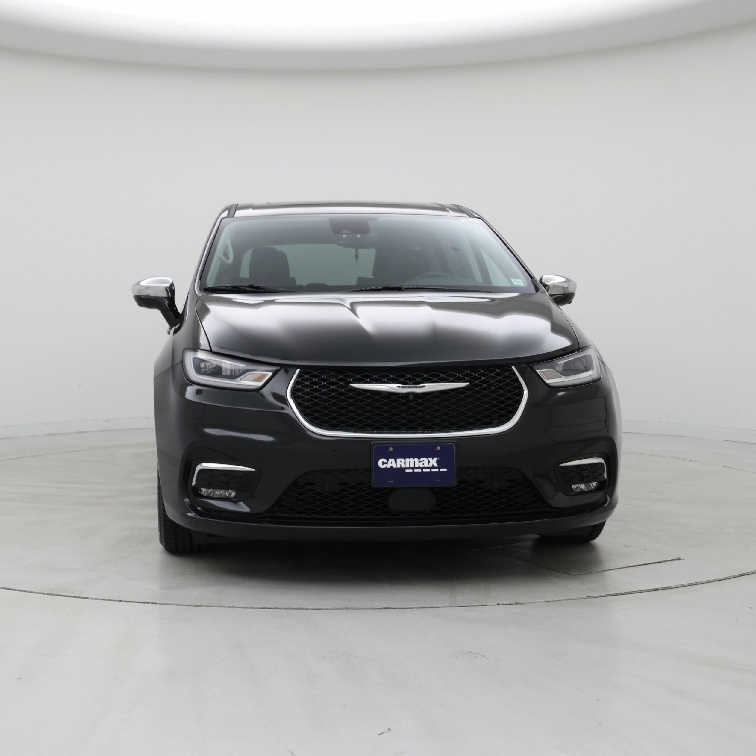 Thumbnail: 2022 Chrysler Pacifica - 5