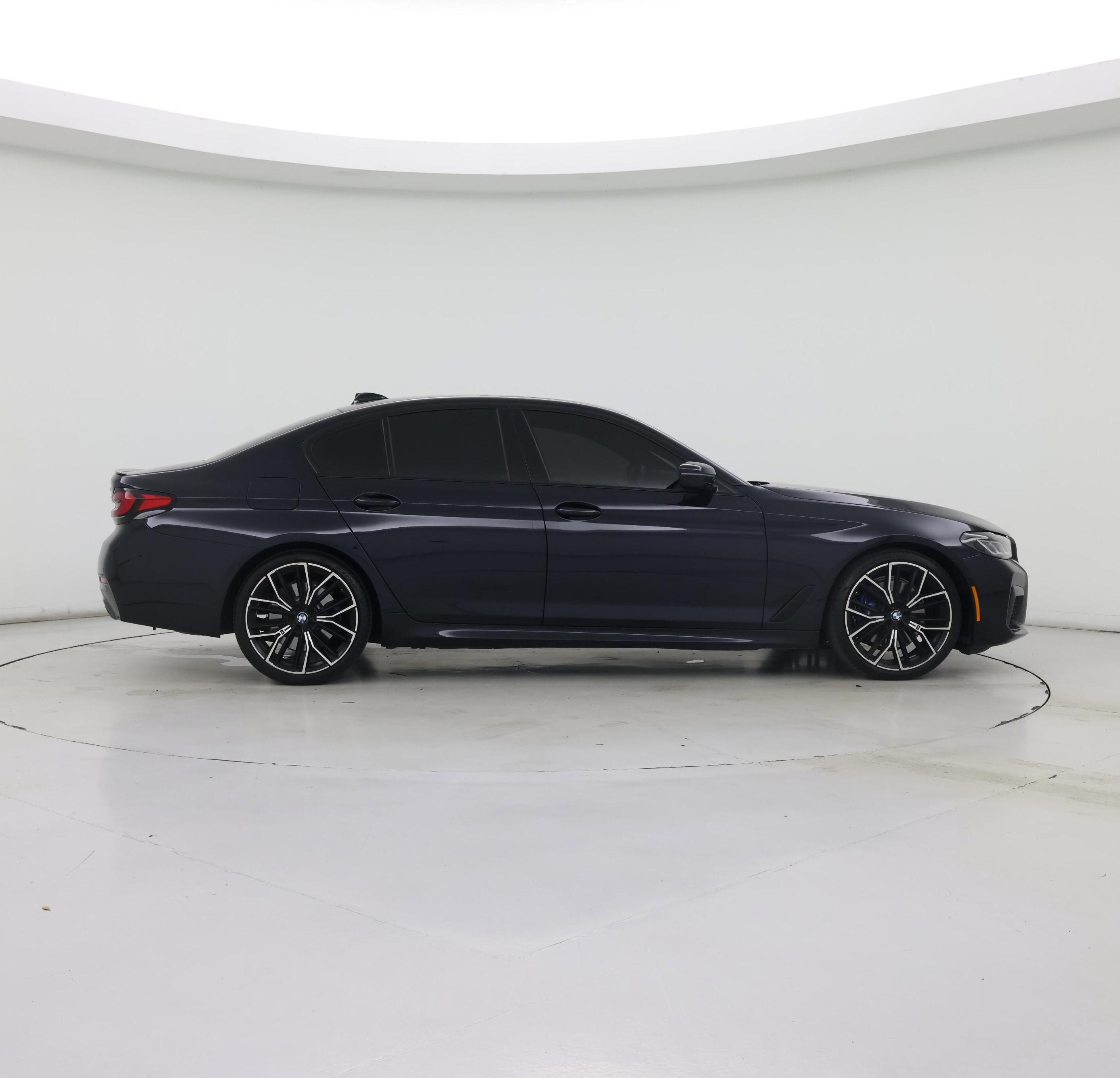 Thumbnail: 2023 BMW 5 Series - 7