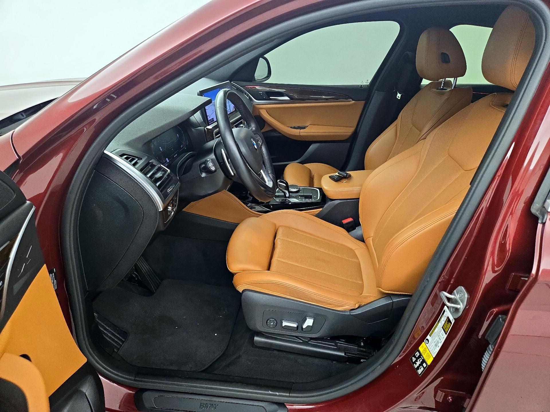 Thumbnail: 2022 BMW X4 - 11