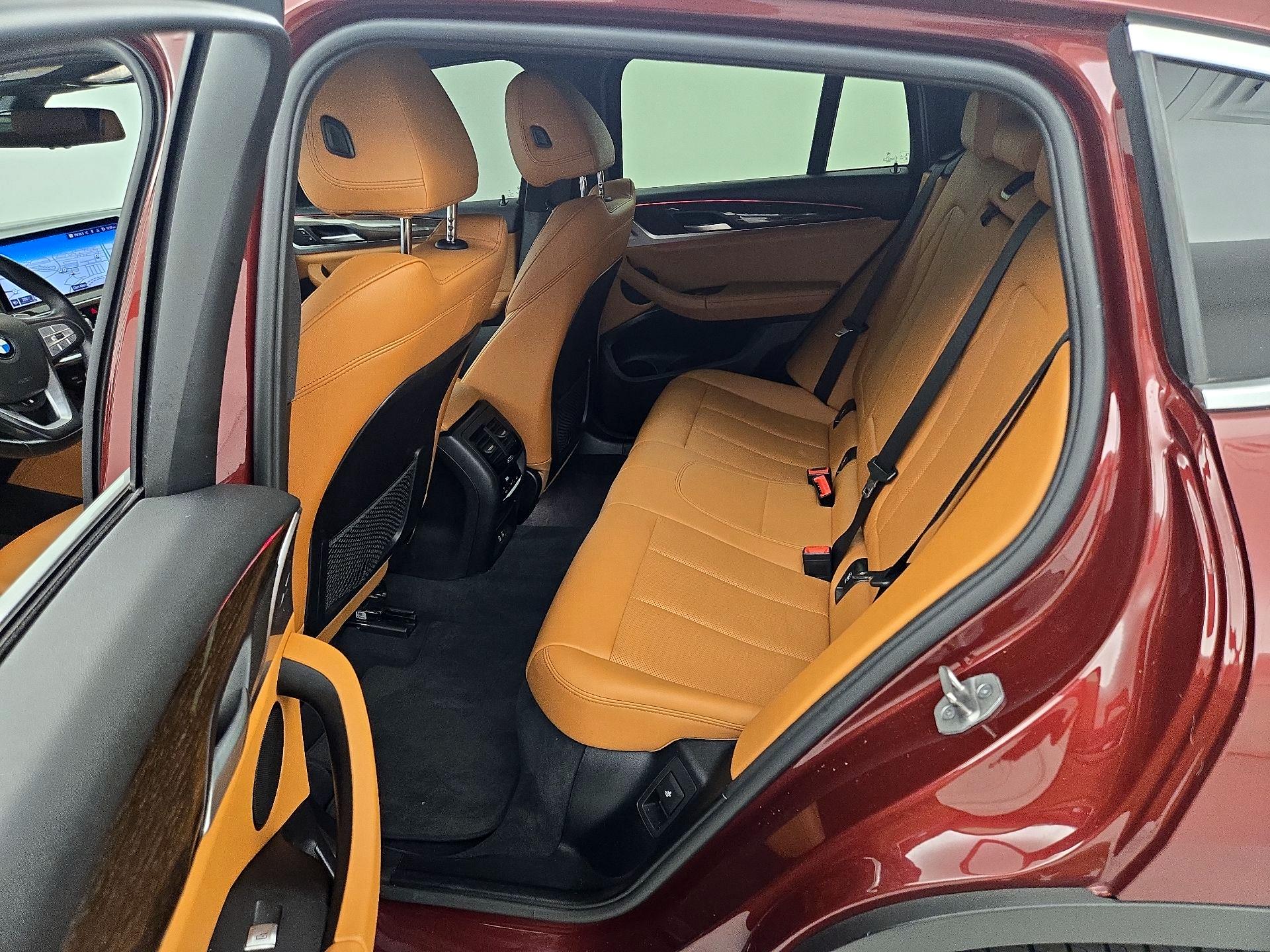 Thumbnail: 2022 BMW X4 - 20