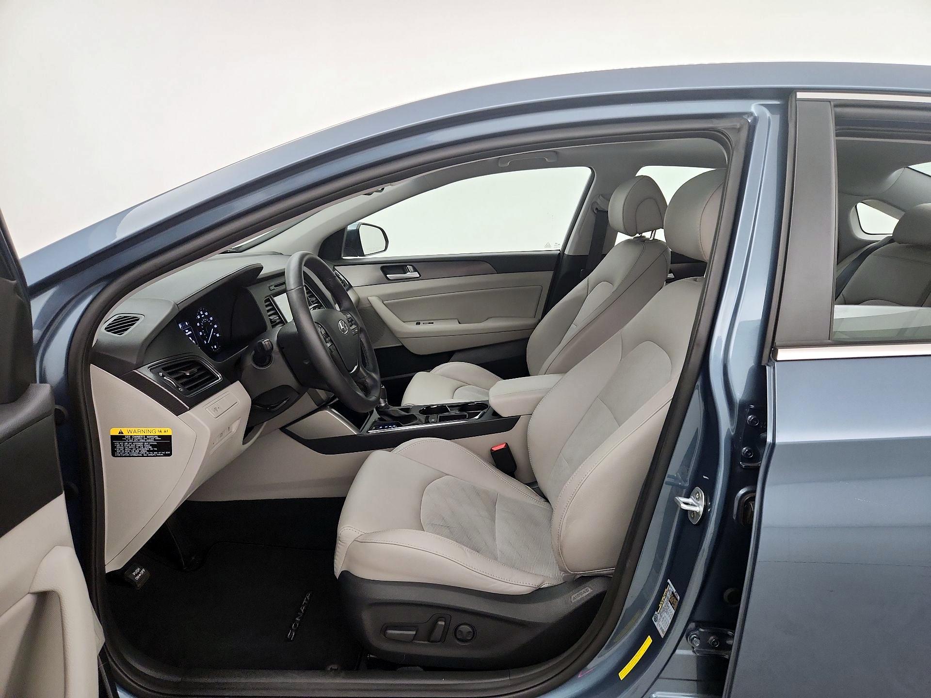 Thumbnail: 2016 Hyundai Sonata - 11