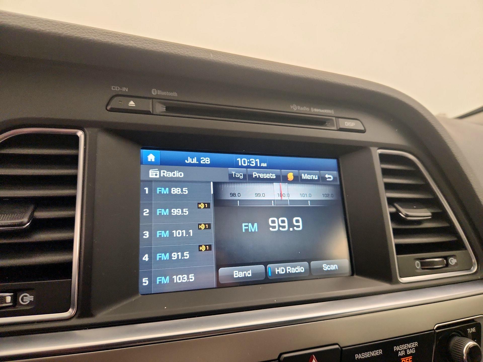 Thumbnail: 2016 Hyundai Sonata - 15