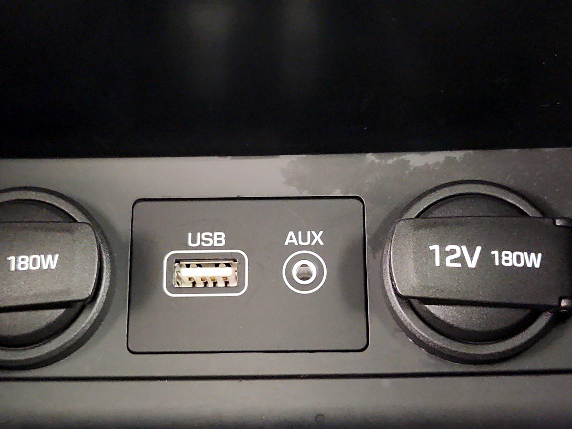 Thumbnail: 2016 Hyundai Sonata - 18