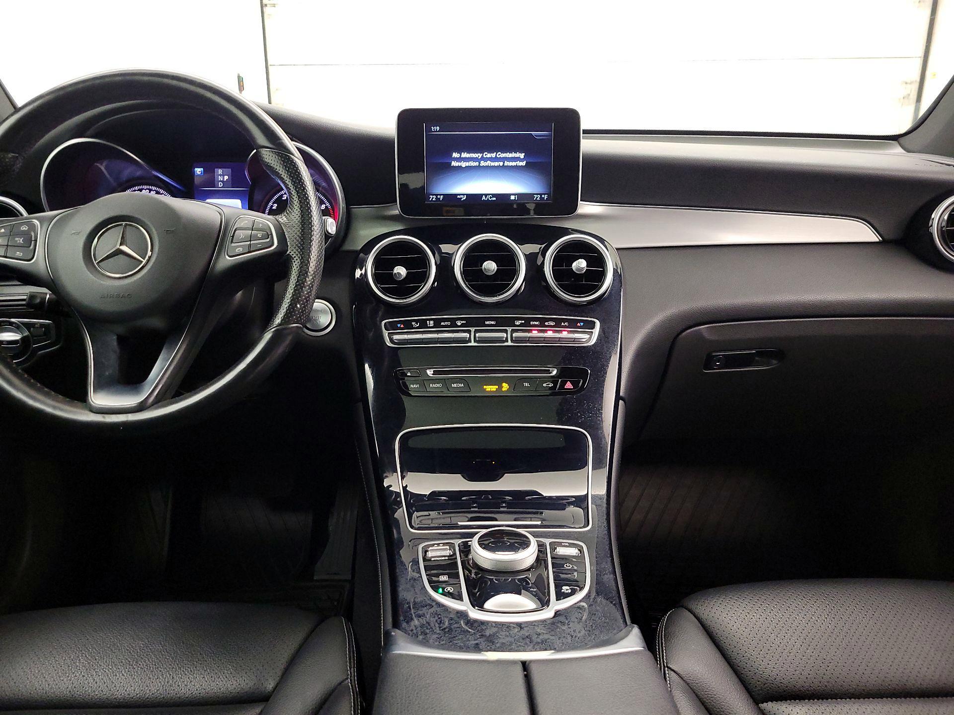 Thumbnail: 2017 Mercedes-Benz GLC - 9