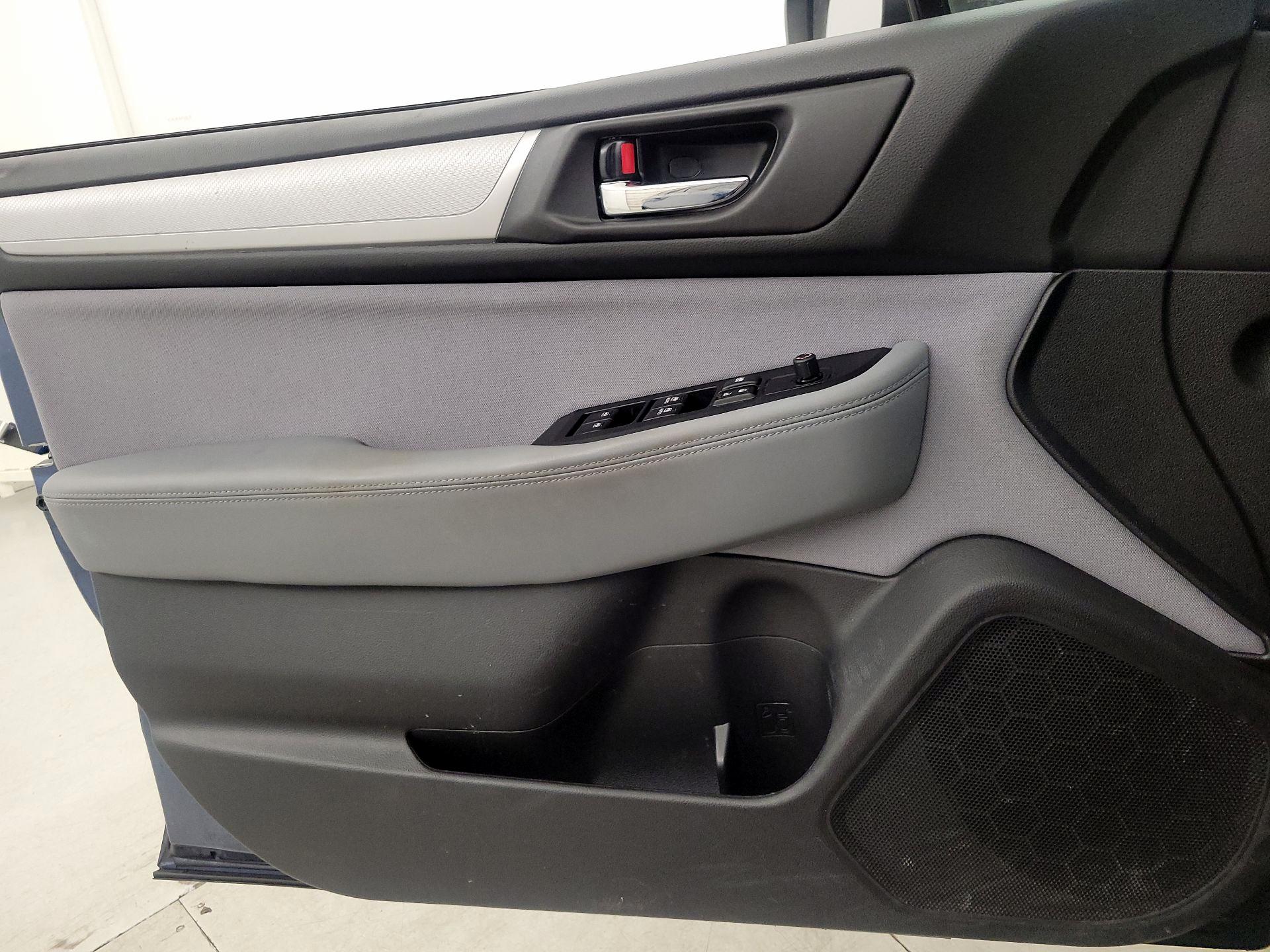 Thumbnail: 2019 Subaru Outback - 12