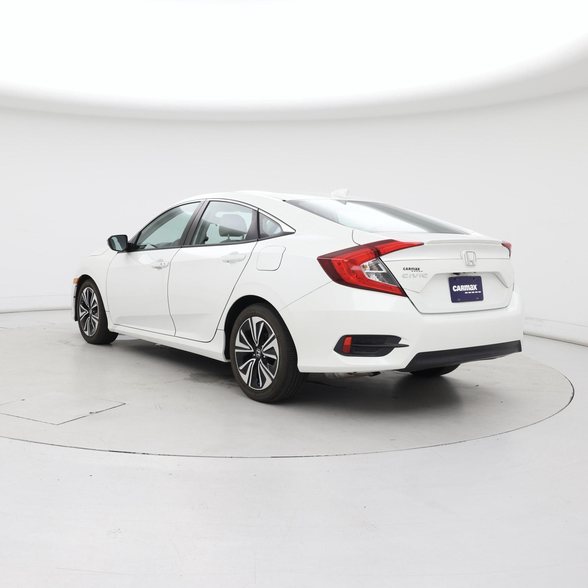 Thumbnail: 2016 Honda Civic - 2