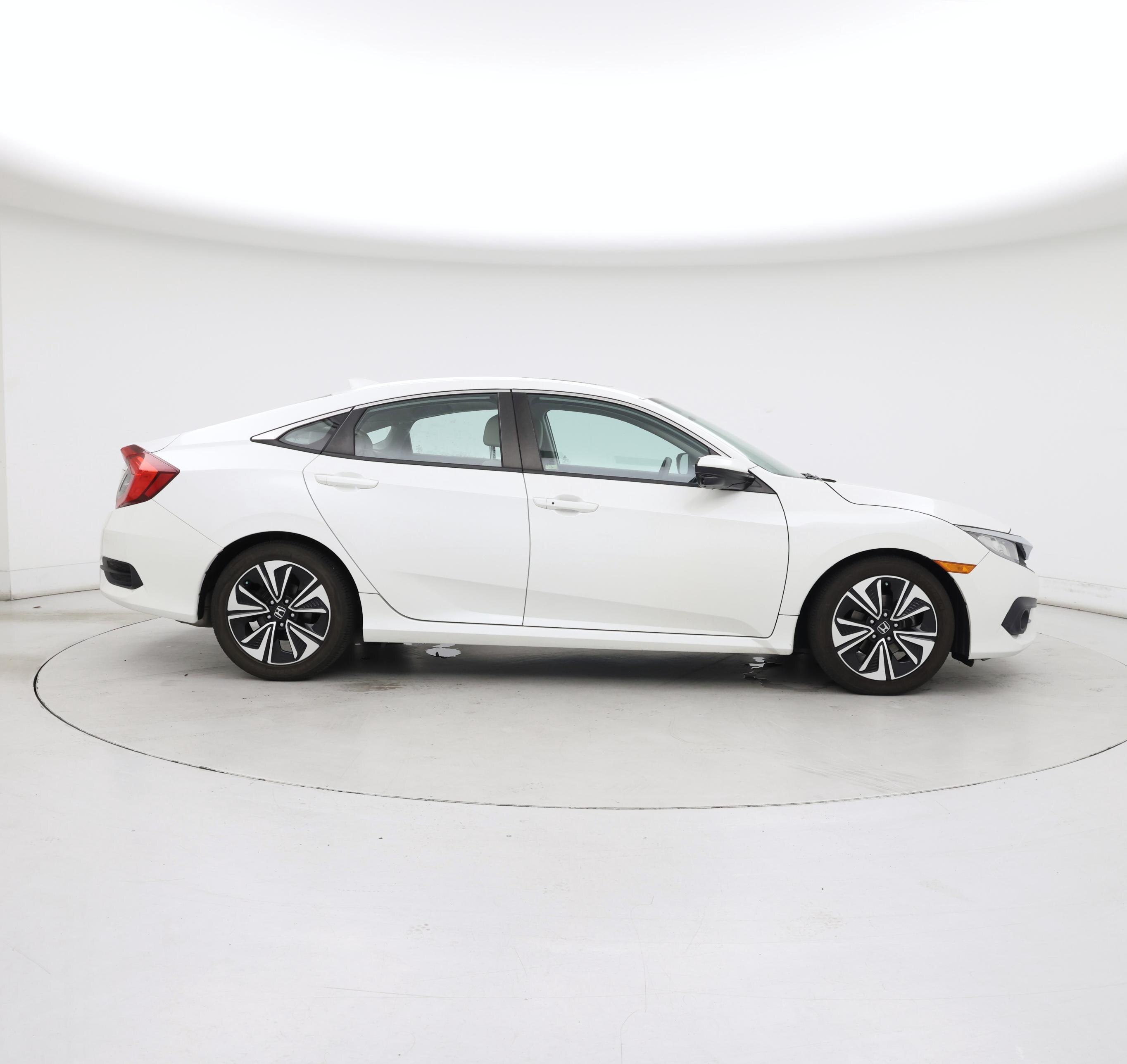 Thumbnail: 2016 Honda Civic - 7