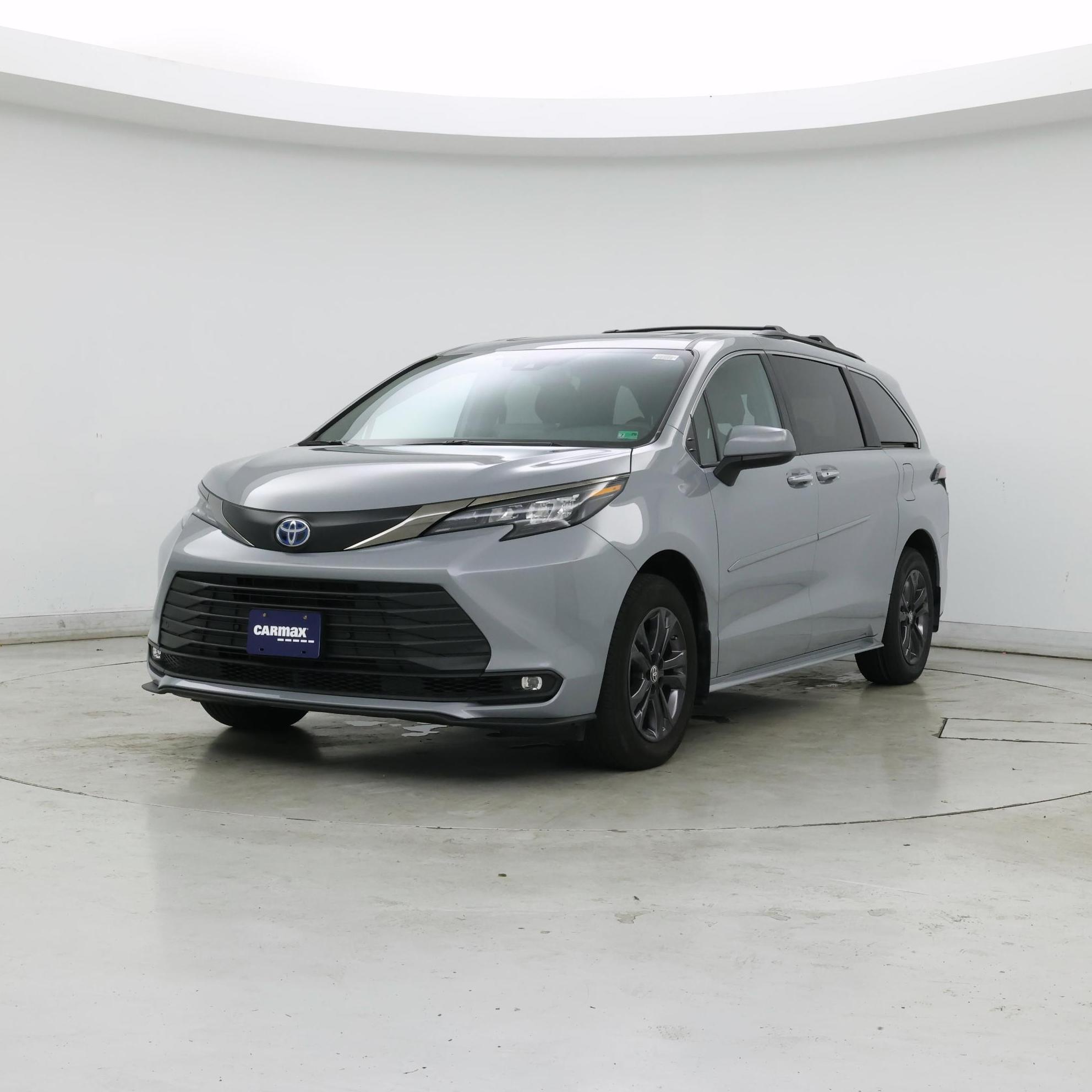 Thumbnail: 2024 Toyota Sienna - 4
