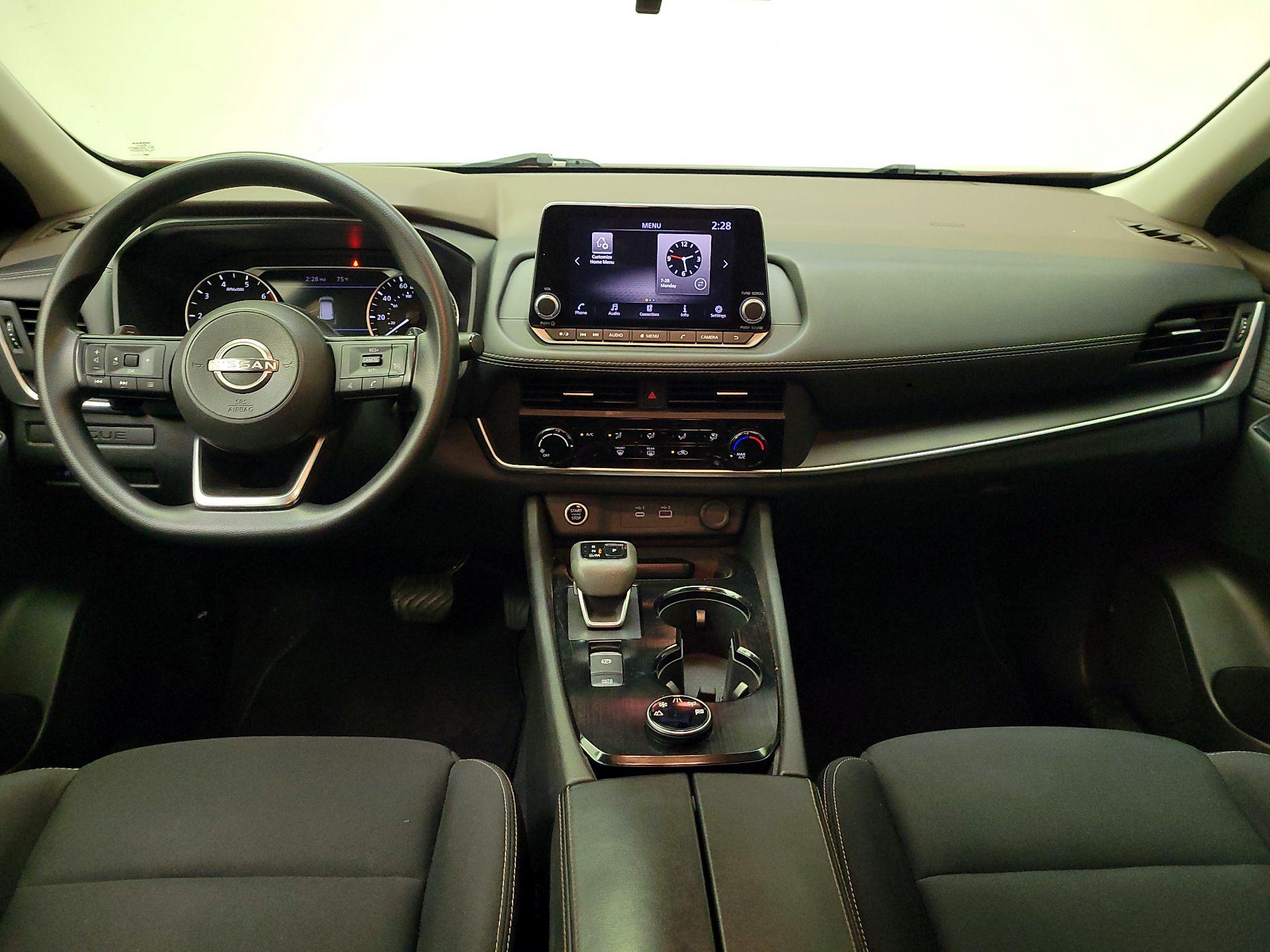 Thumbnail: 2023 Nissan Rogue - 9