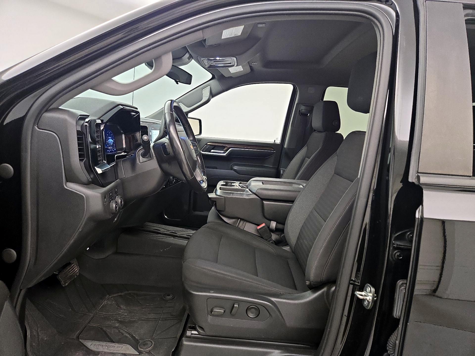 Thumbnail: 2022 Chevrolet Silverado 1500 - 11