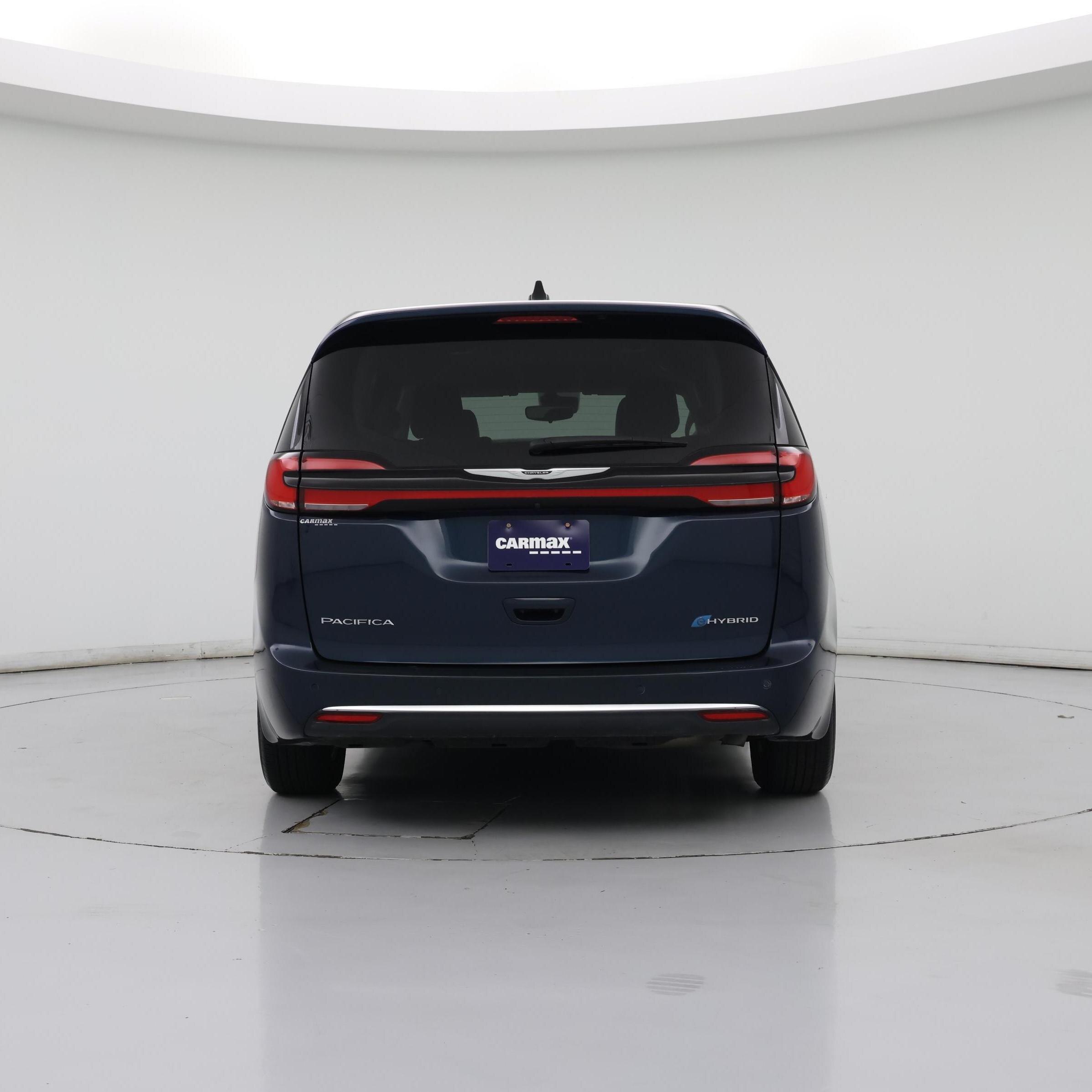 Thumbnail: 2024 Chrysler Pacifica - 6