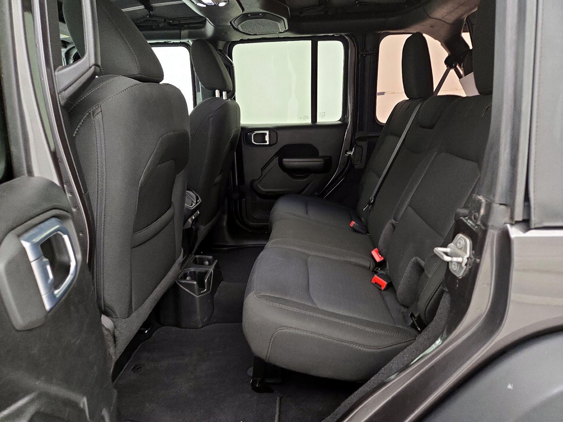 Thumbnail: 2021 Jeep Wrangler - 19