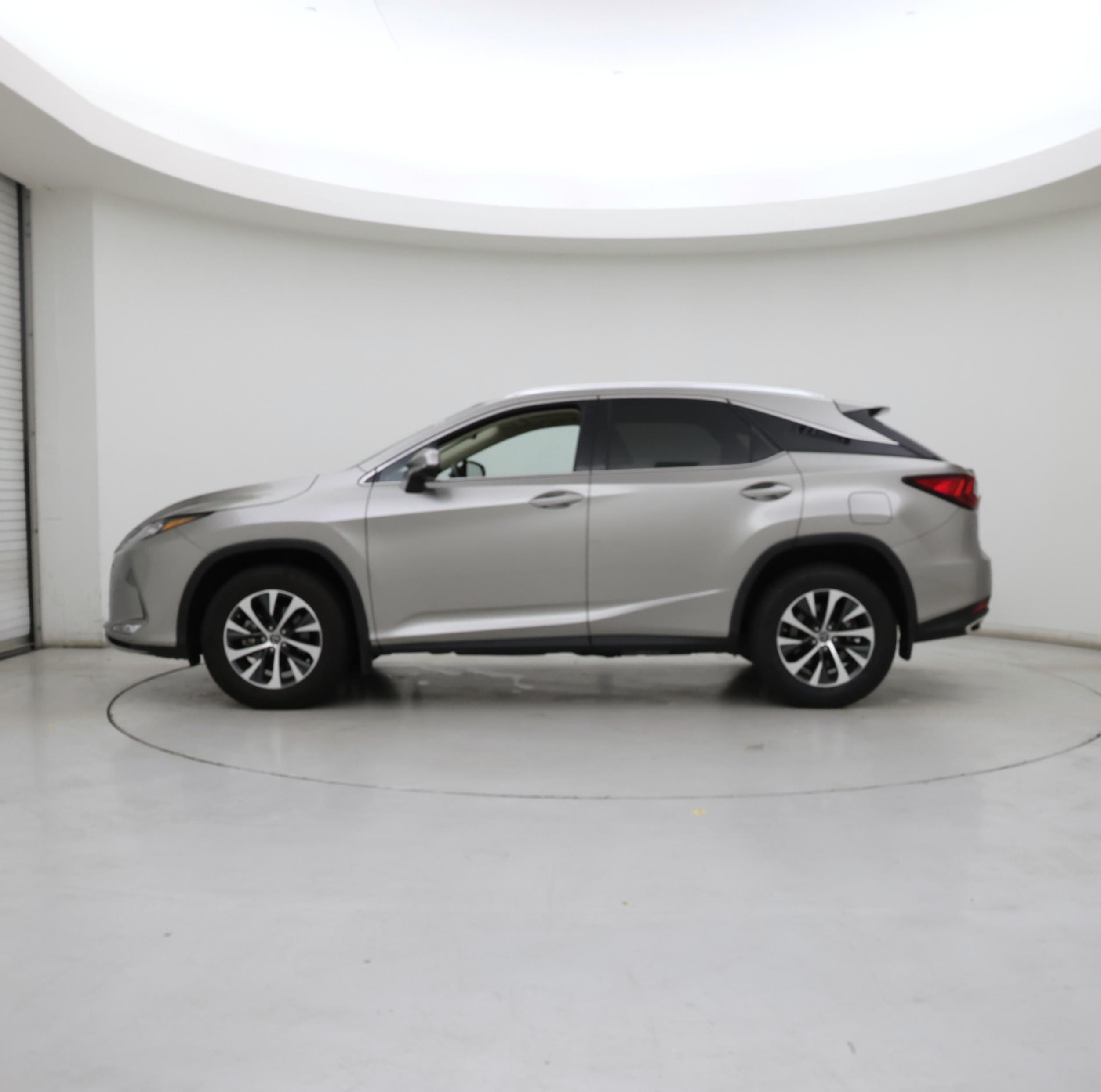 Thumbnail: 2022 Lexus RX - 3