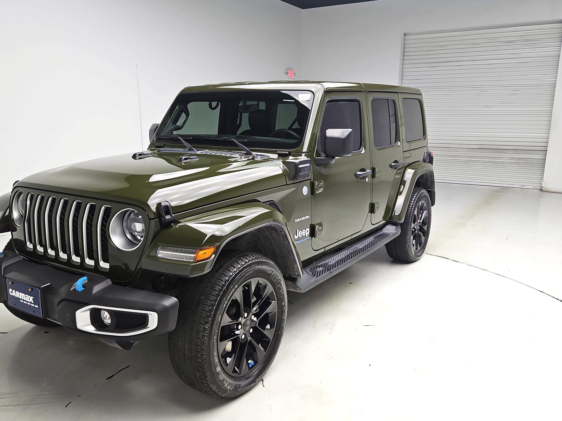 Thumbnail: 2023 Jeep Wrangler - 3