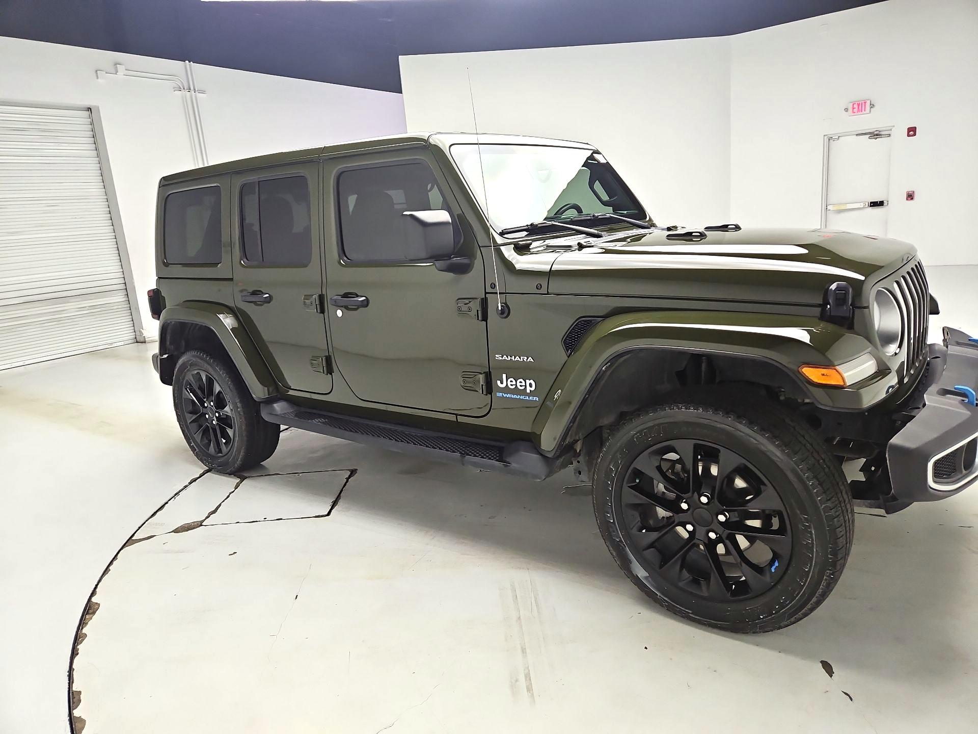 Thumbnail: 2023 Jeep Wrangler - 4