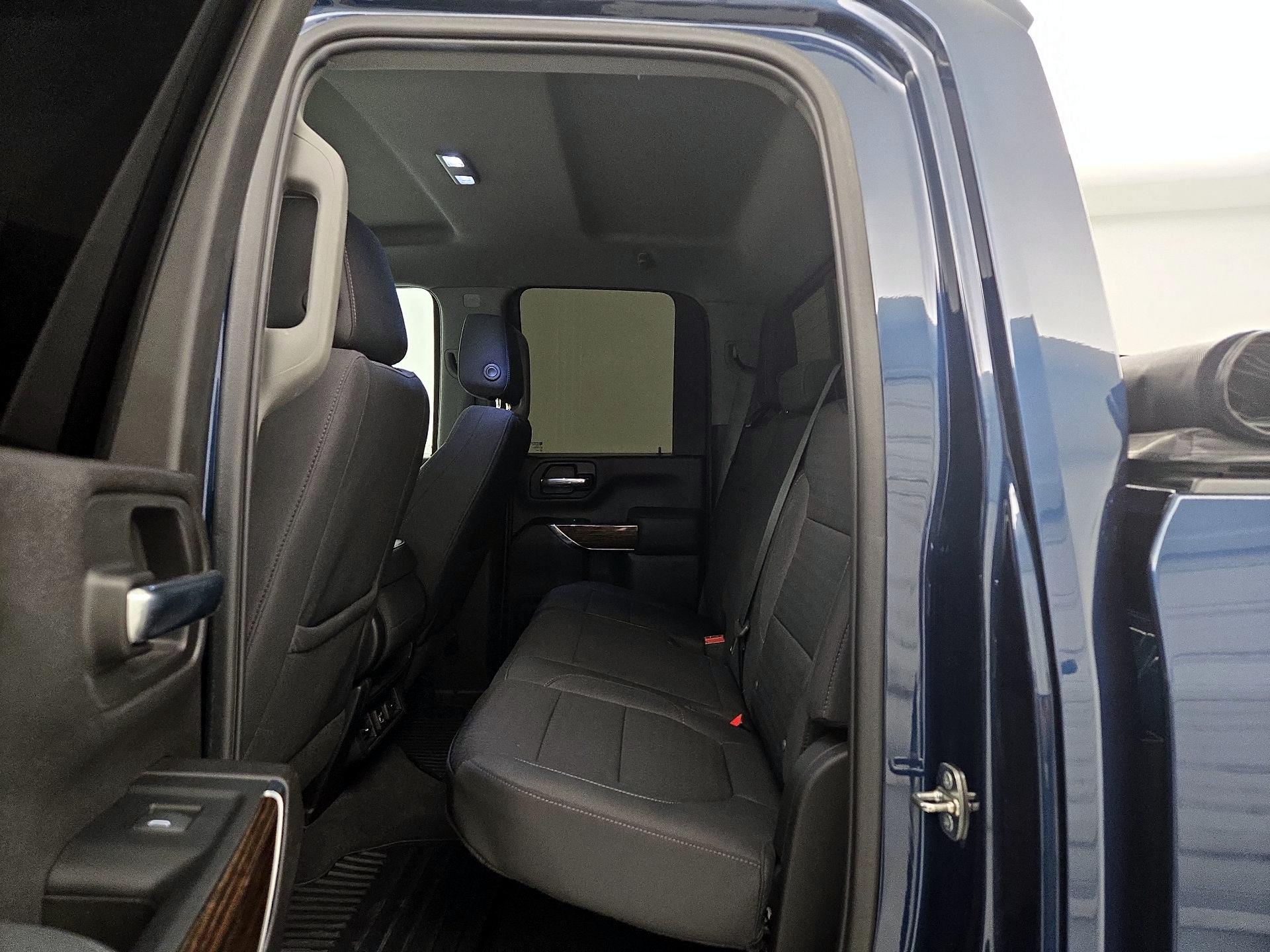 Thumbnail: 2022 GMC Sierra 2500 - 19