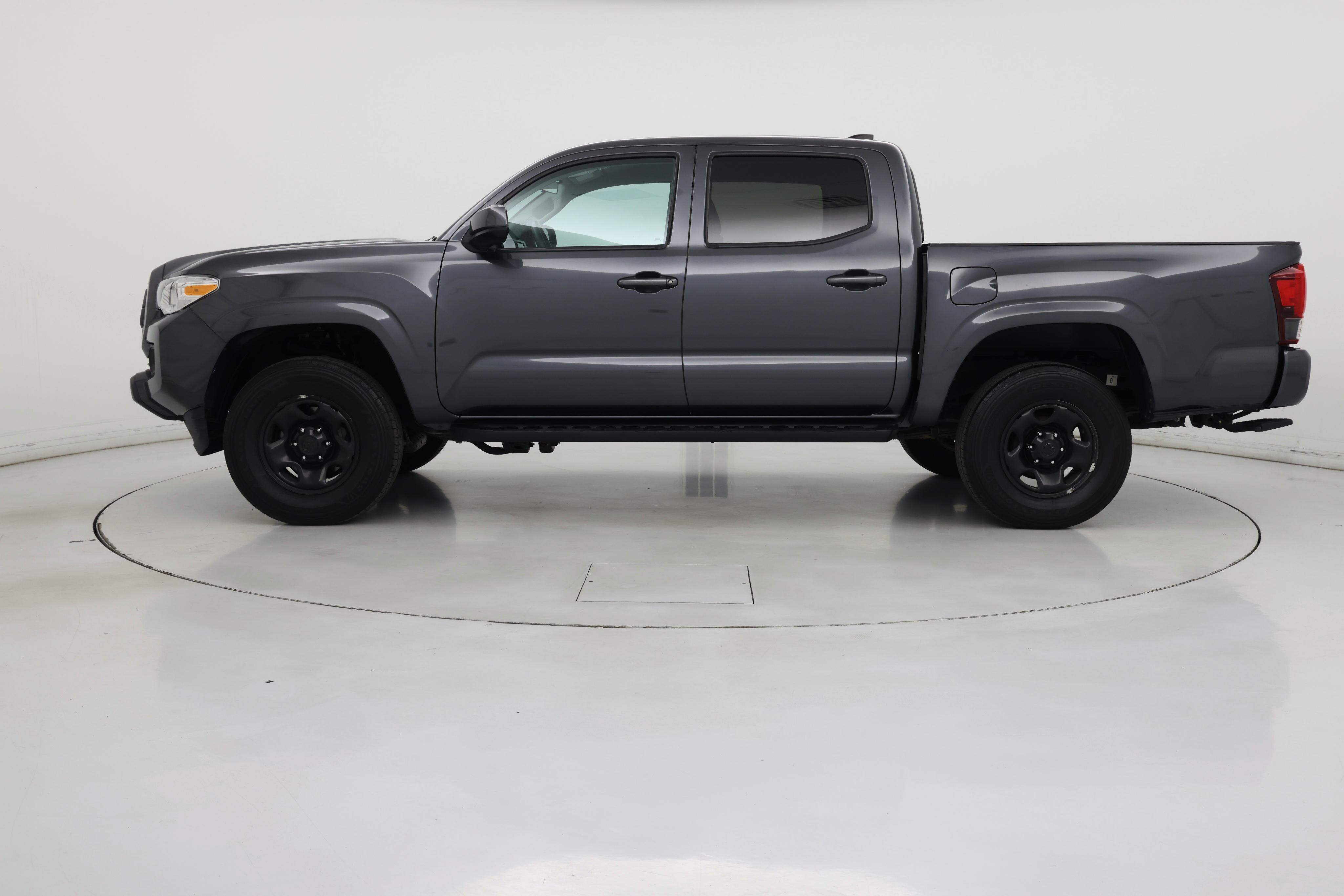 Thumbnail: 2022 Toyota Tacoma - 3