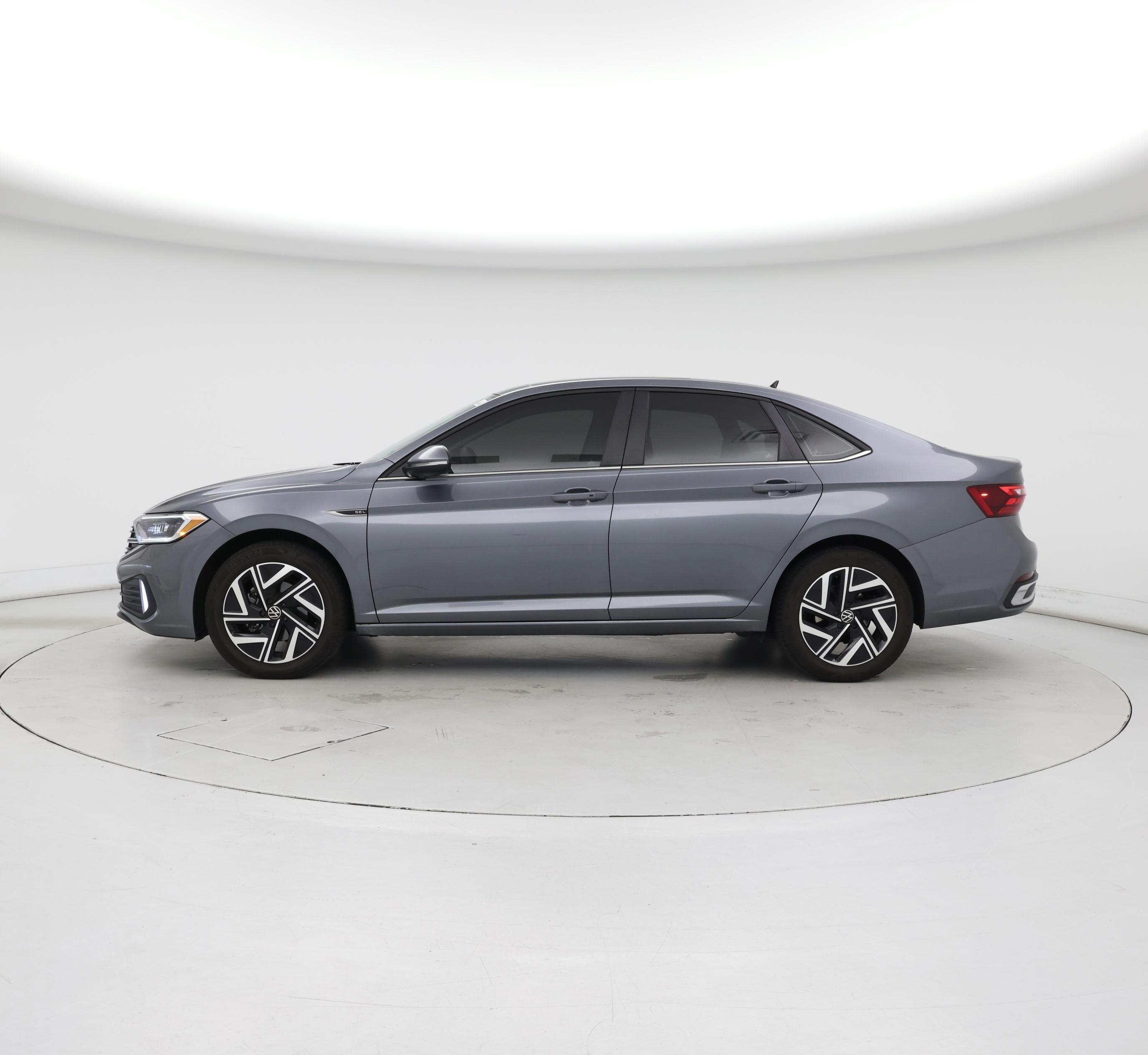 Thumbnail: 2024 Volkswagen Jetta - 3