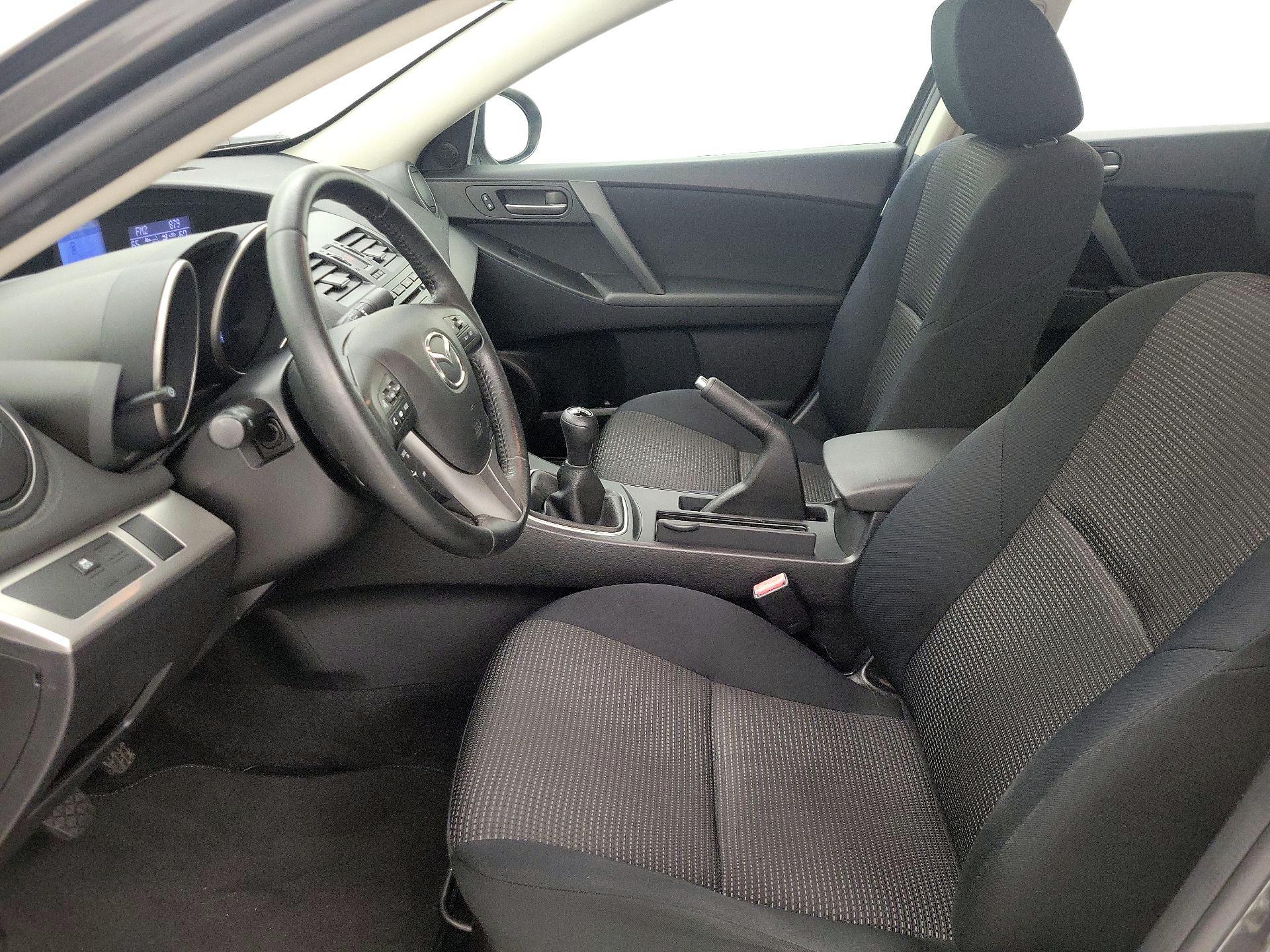 Thumbnail: 2013 Mazda Mazda3 - 11