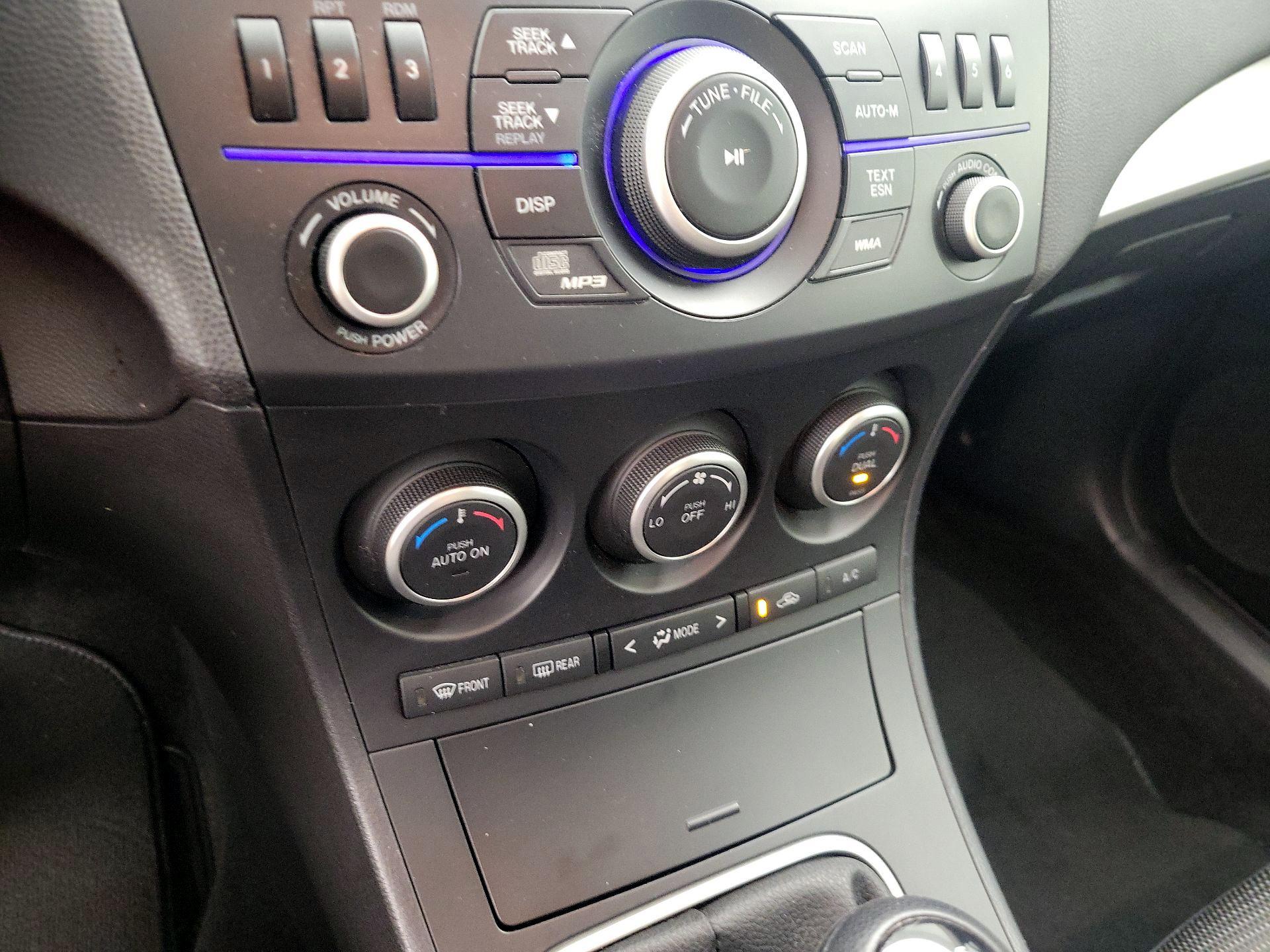 Thumbnail: 2013 Mazda Mazda3 - 15