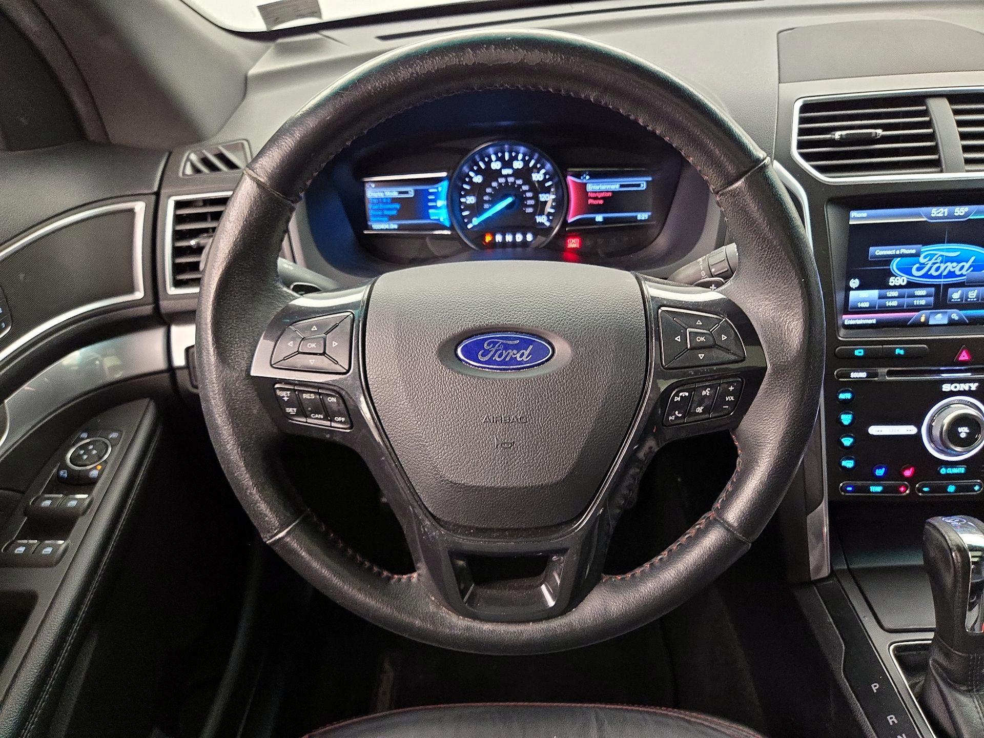 Thumbnail: 2016 Ford Explorer - 10