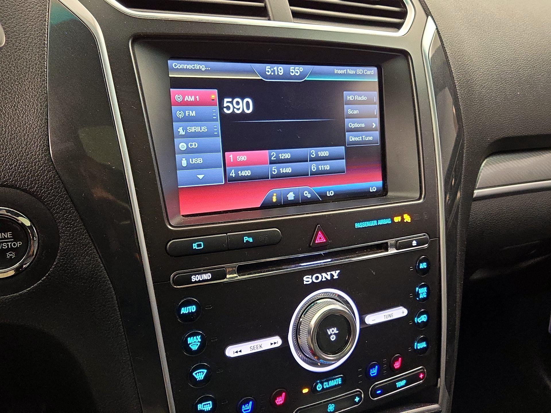 Thumbnail: 2016 Ford Explorer - 15