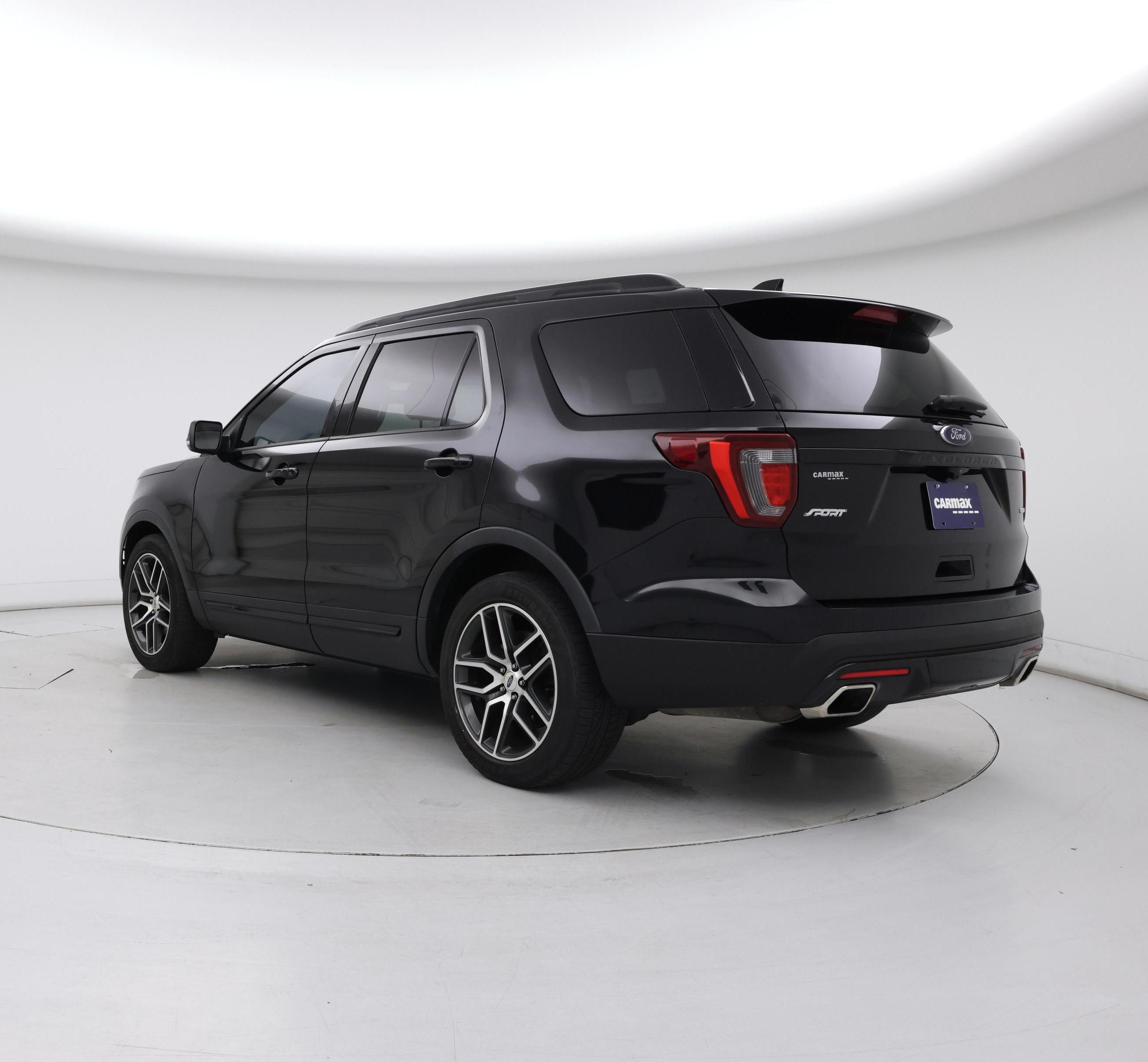 Thumbnail: 2016 Ford Explorer - 2