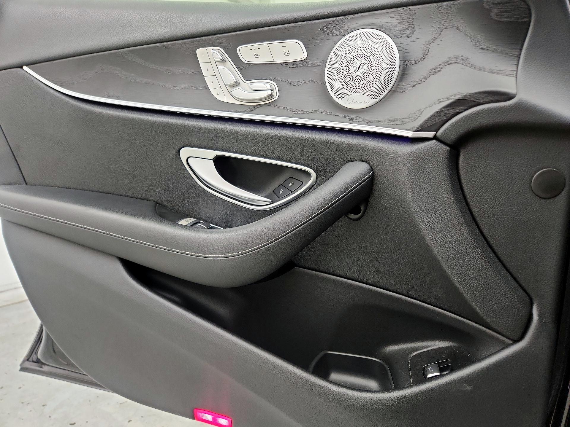 Thumbnail: 2020 Mercedes-Benz E-Class - 12