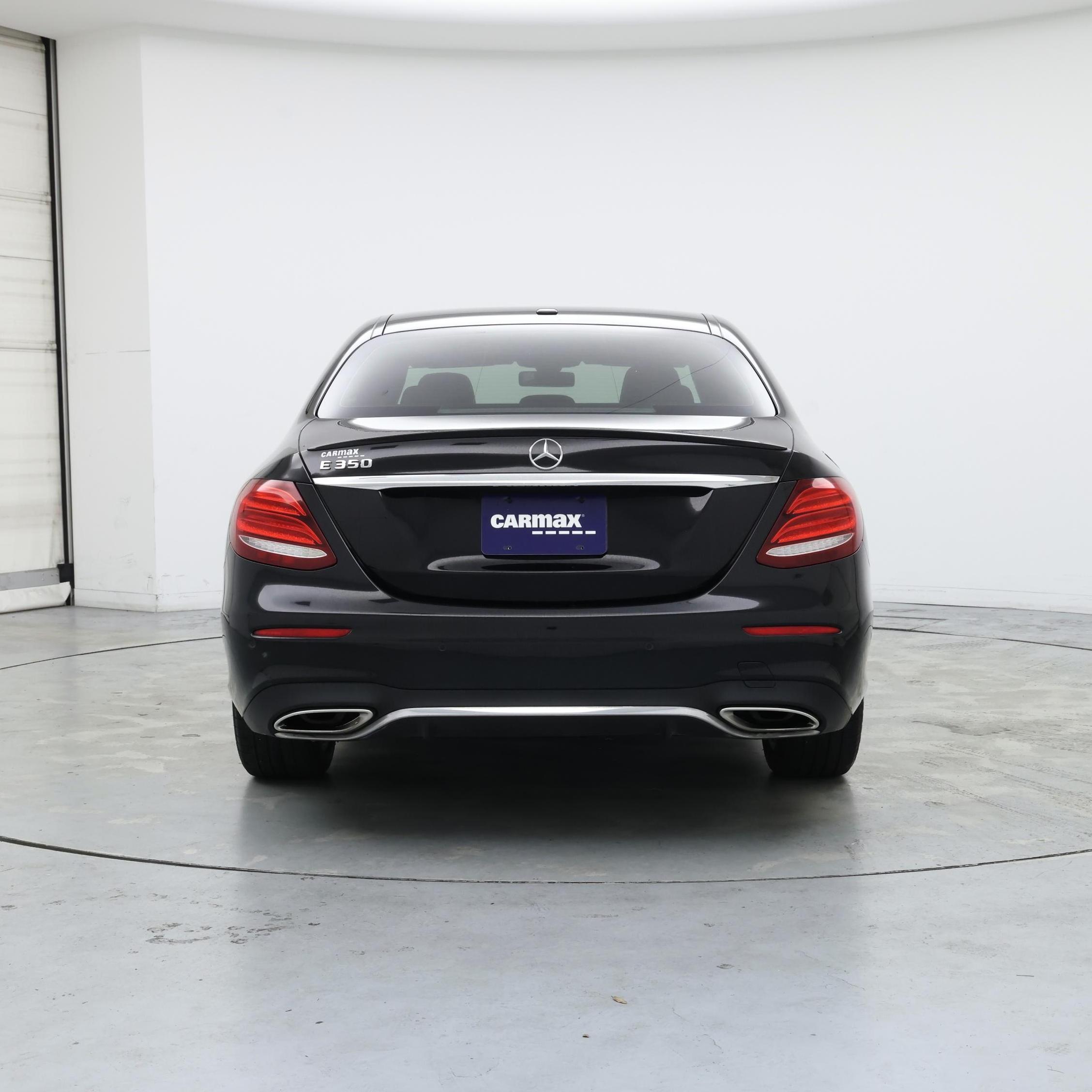 Thumbnail: 2020 Mercedes-Benz E-Class - 6