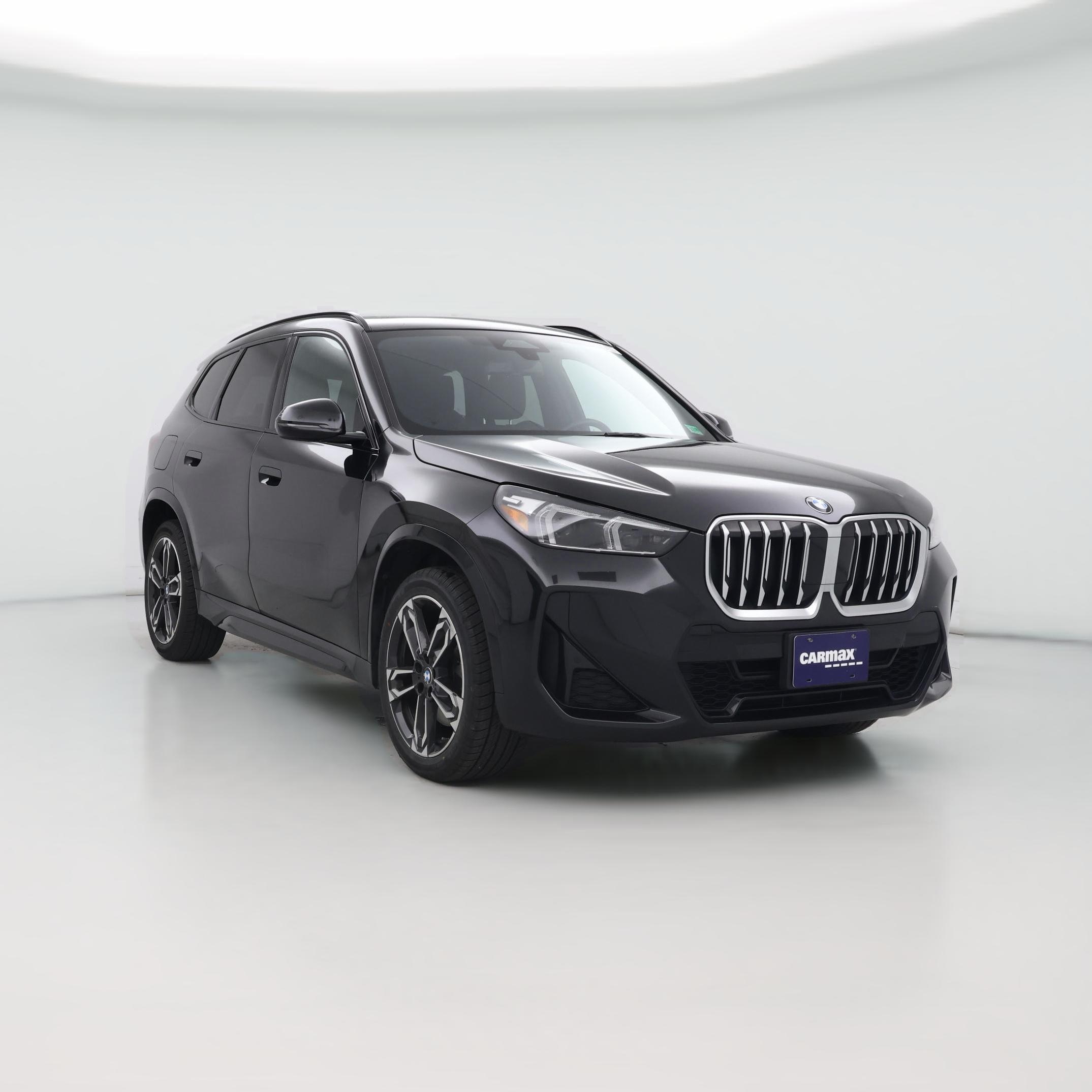Thumbnail: 2023 BMW X1 - 1