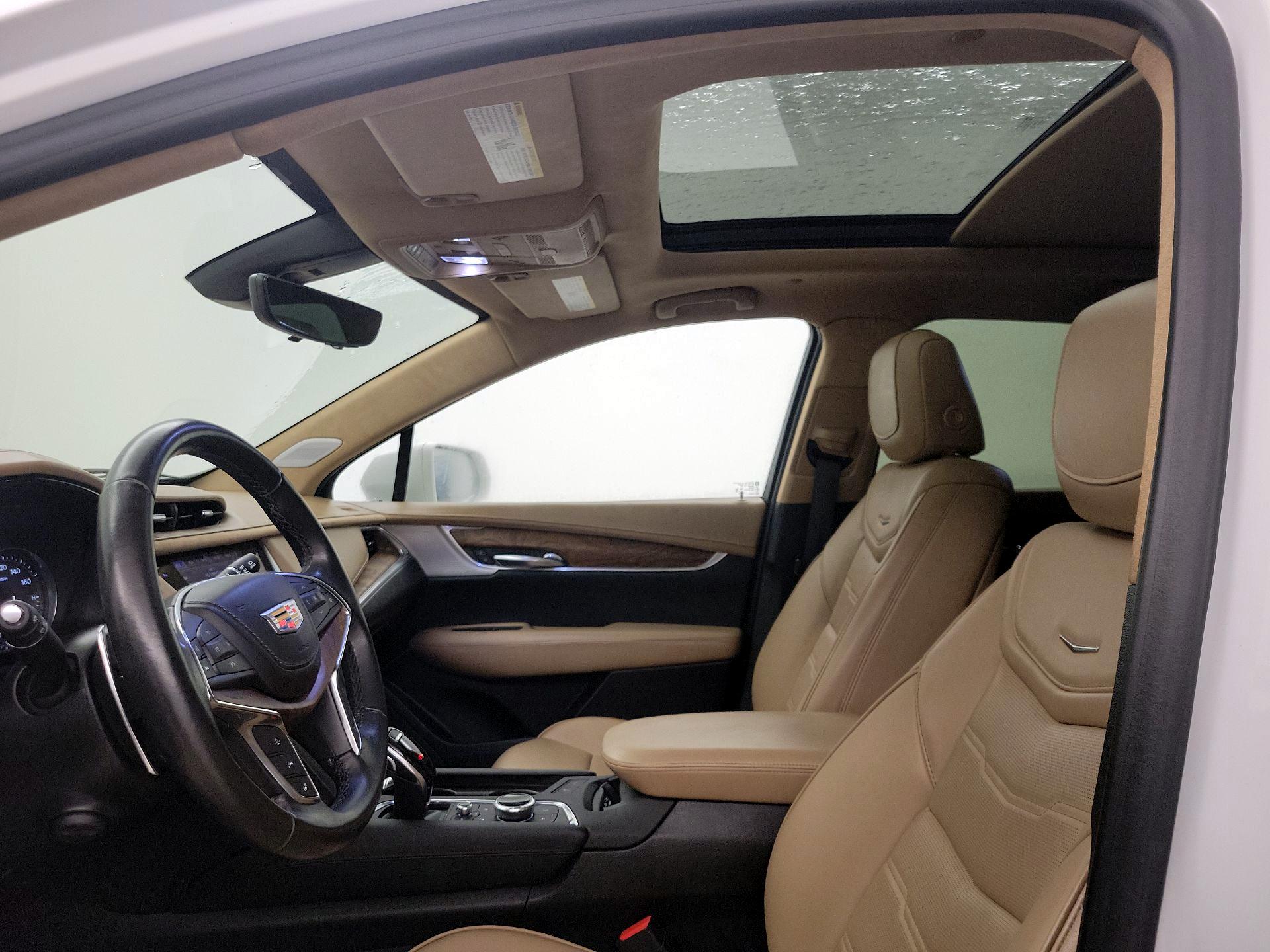 Thumbnail: 2020 Cadillac XT5 - 20