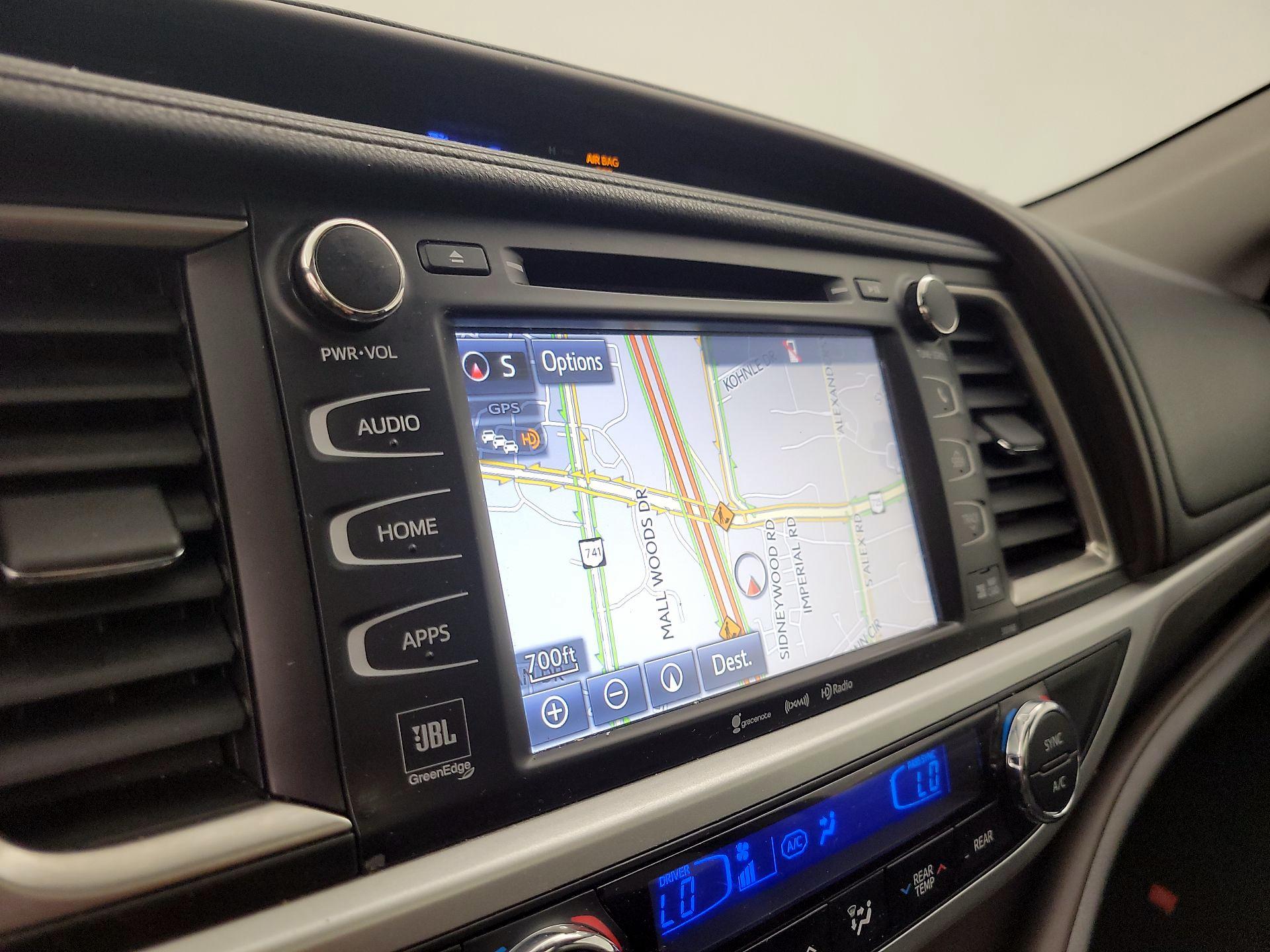 Thumbnail: 2017 Toyota Highlander - 14