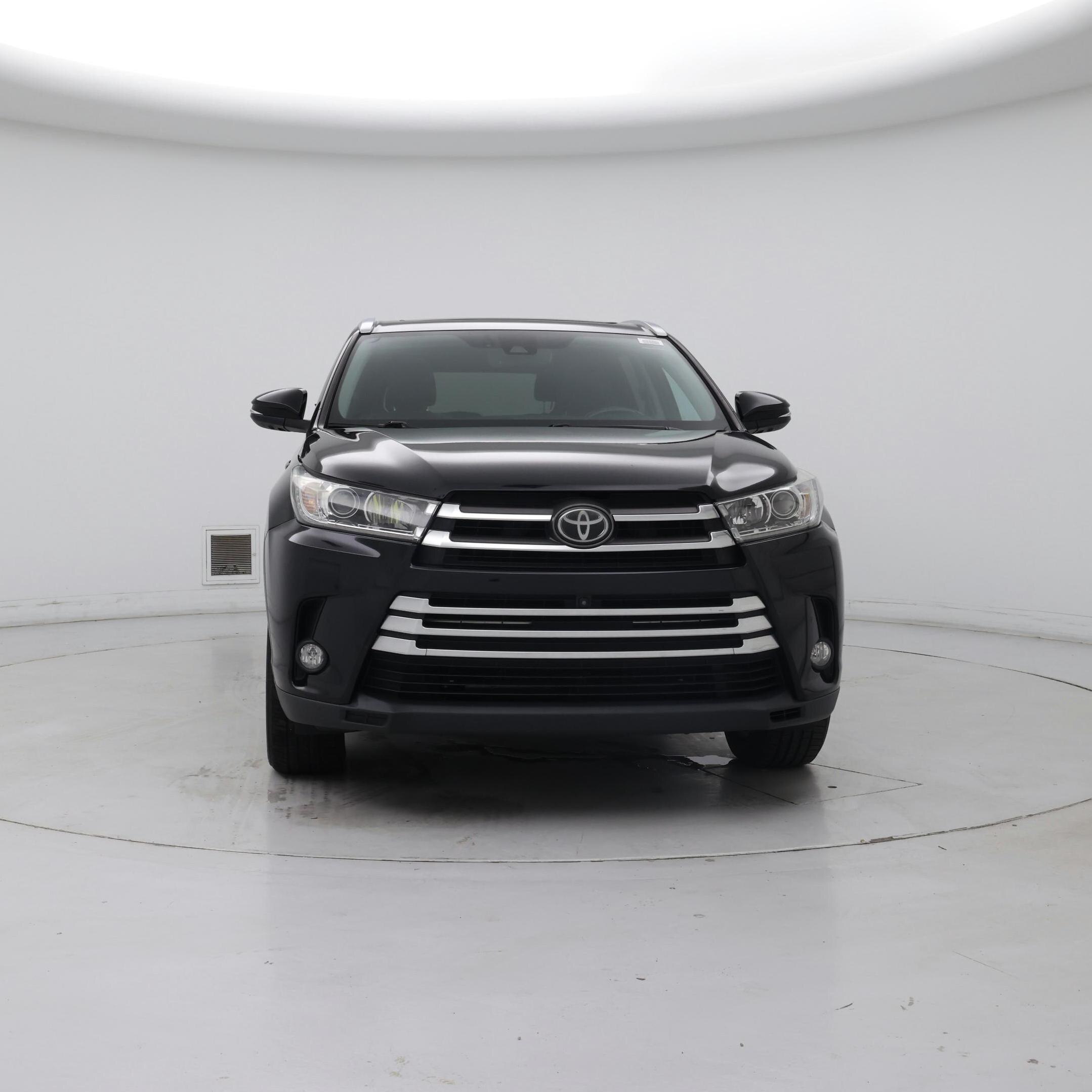 Thumbnail: 2017 Toyota Highlander - 5