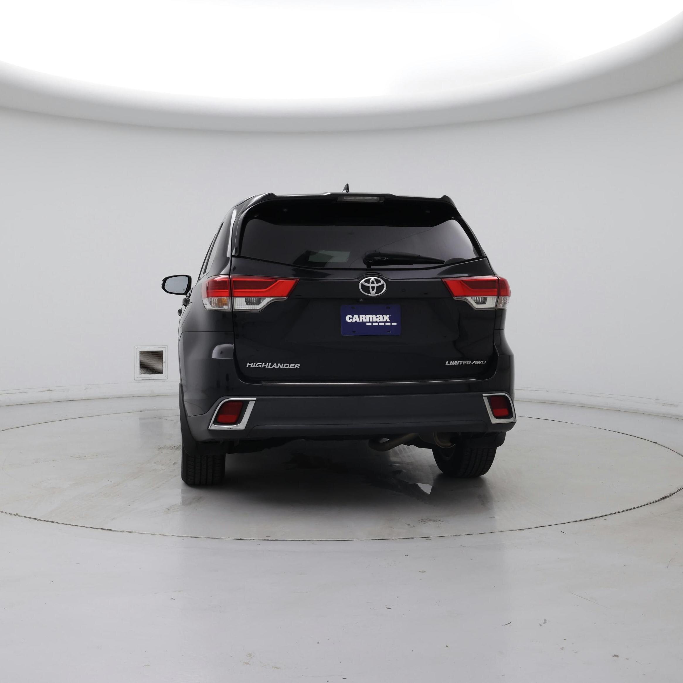 Thumbnail: 2017 Toyota Highlander - 6