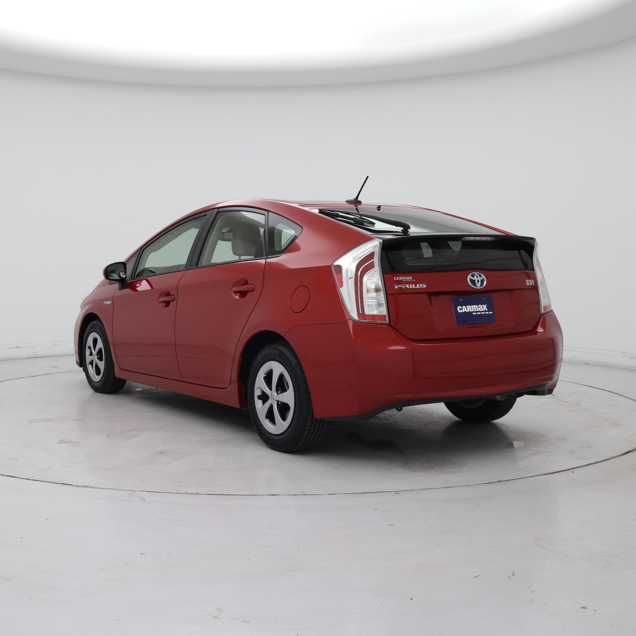 Thumbnail: 2015 Toyota Prius - 2