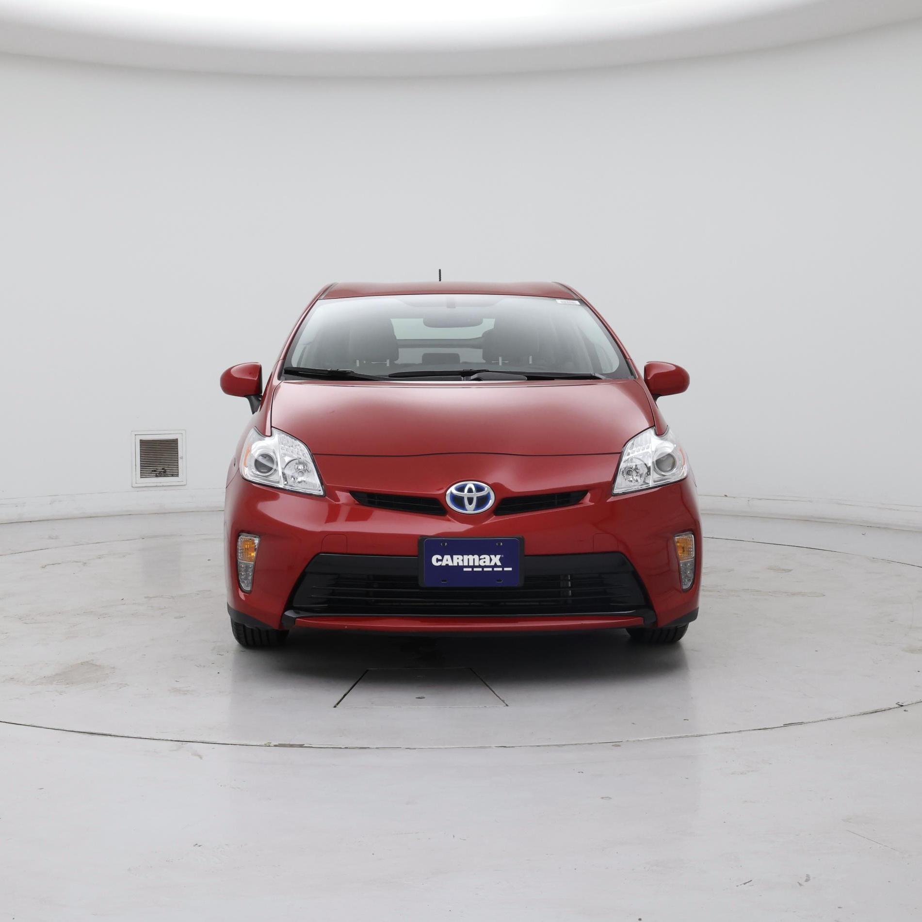 Thumbnail: 2015 Toyota Prius - 5
