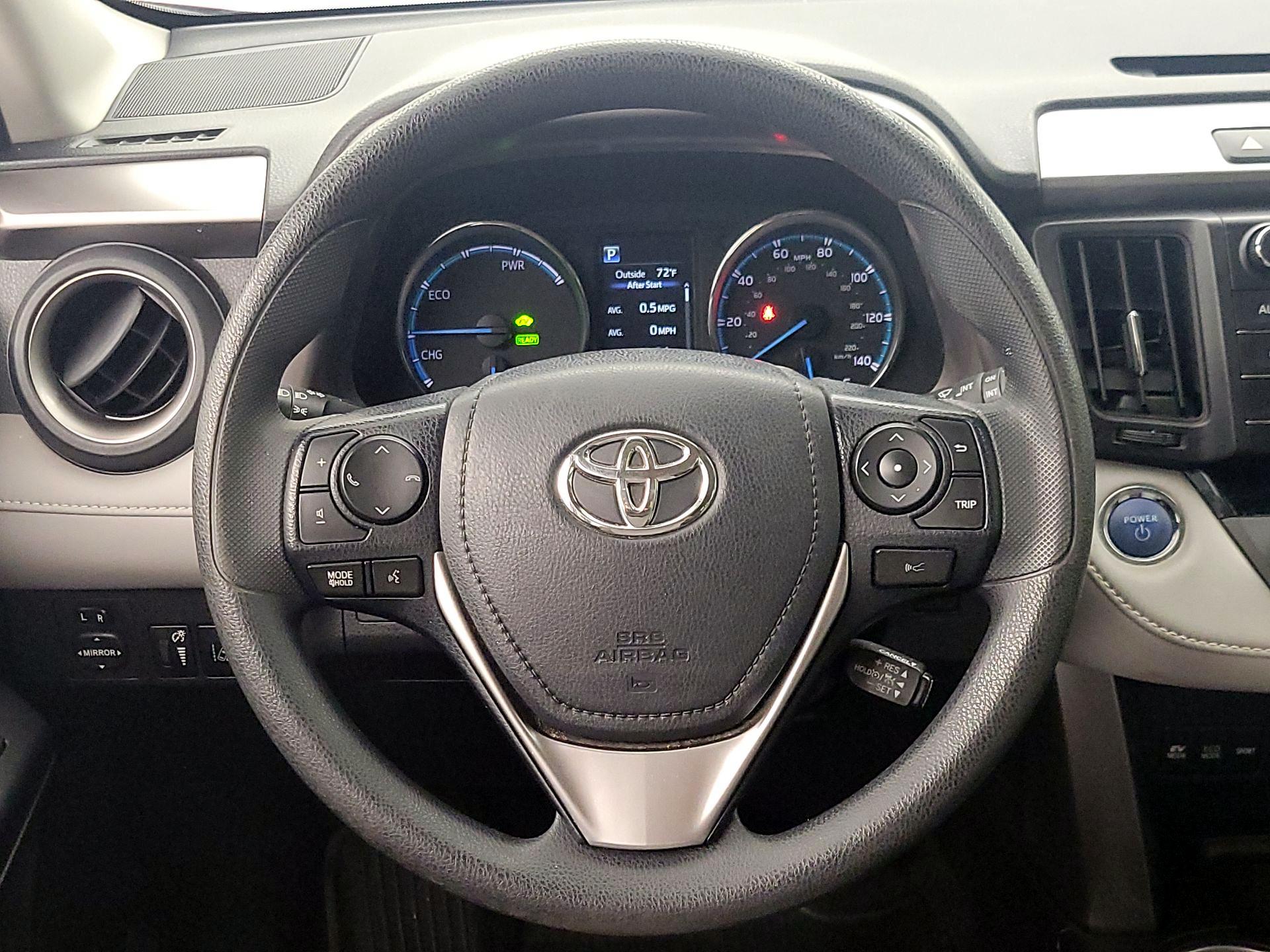 Thumbnail: 2018 Toyota RAV4 - 10