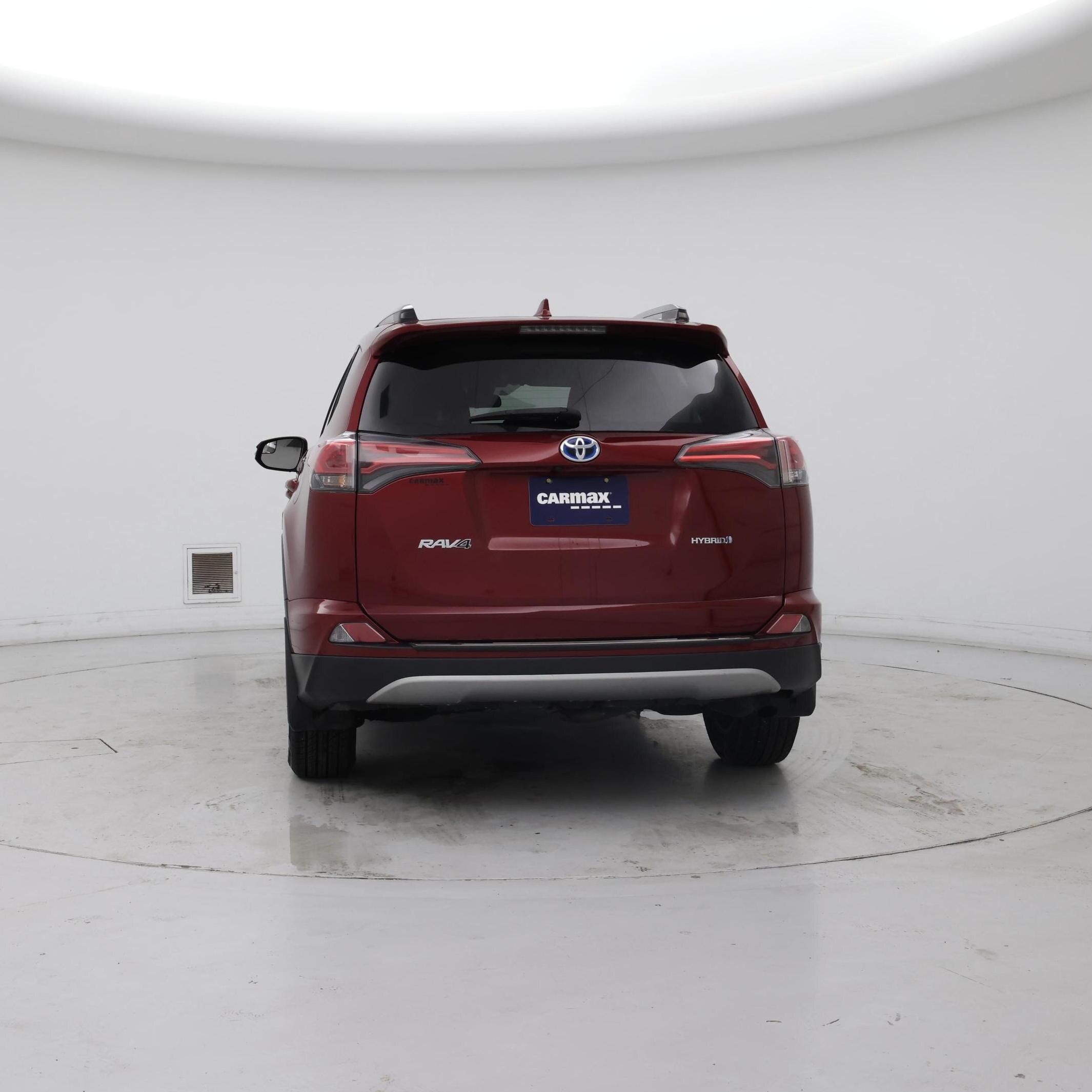 Thumbnail: 2018 Toyota RAV4 - 6